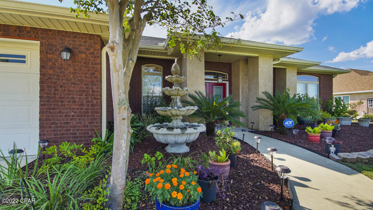 Kirkland Manor - Residential
