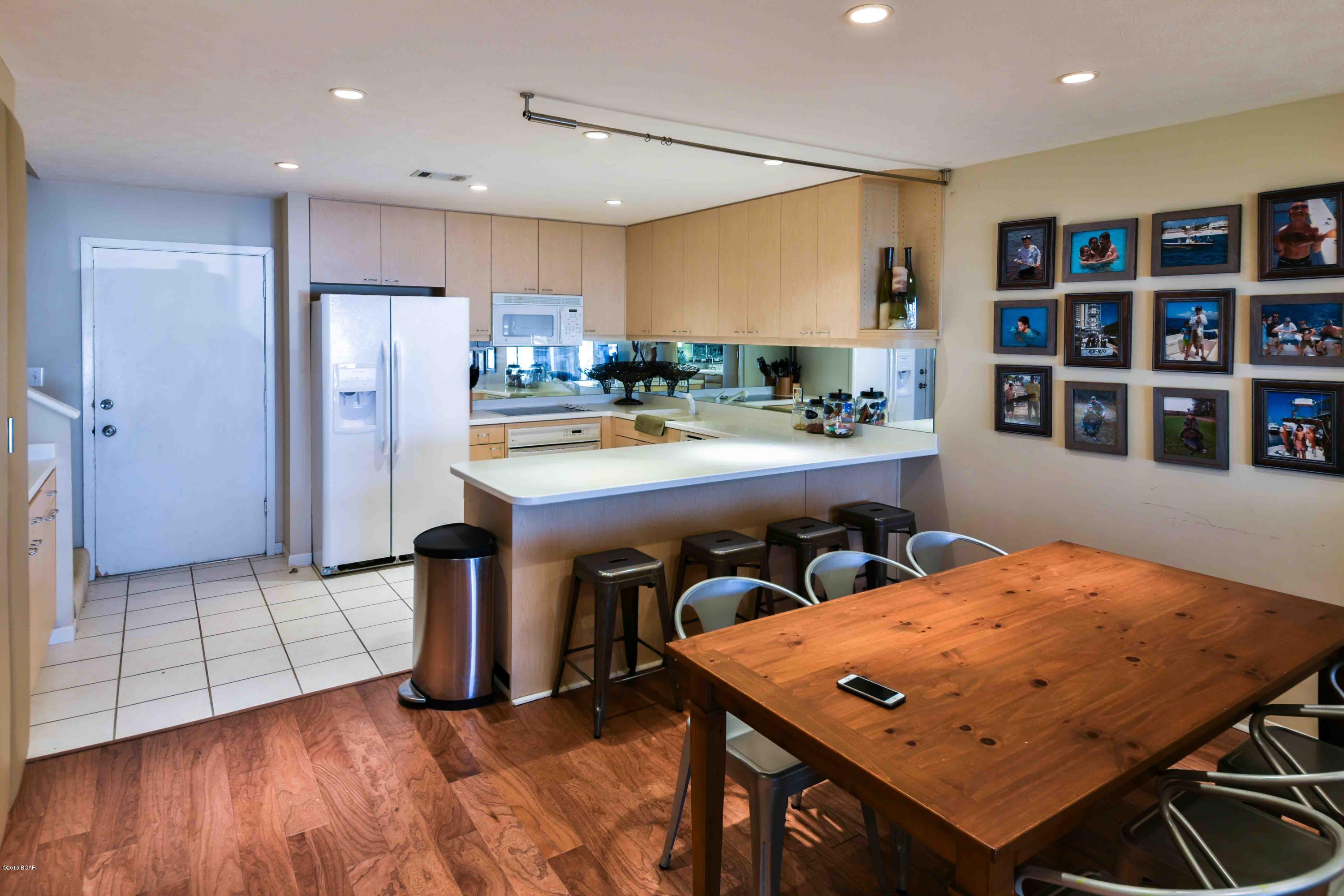 Bay Point Harbour Villas - Residential