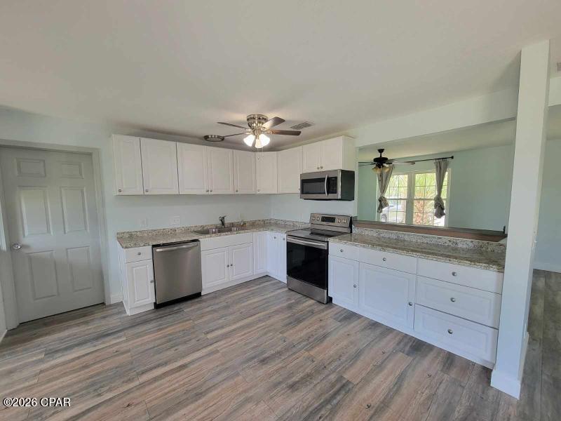 [No Recorded Subdiv] - Residential Lease