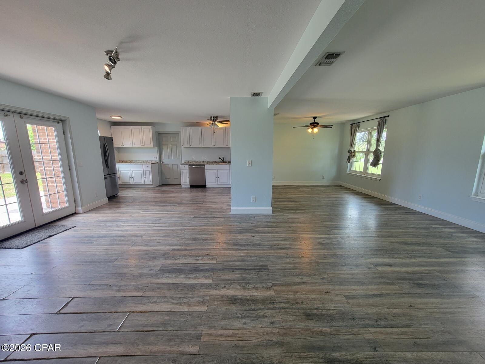 [No Recorded Subdiv] - Residential Lease