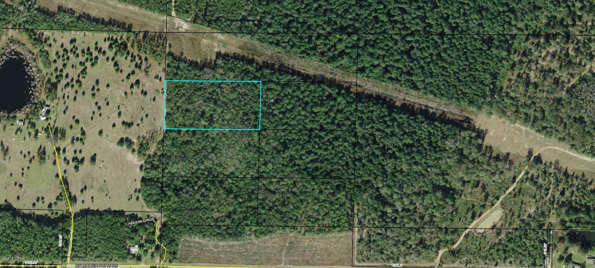Great building parcel with lots of potential. Panama City has nowhere to grow but North. Get this parcel while it is  still priced low. Quick and easy transaction.Buyer will be responsible to obtain easement for access.  Purchase it for an investment, wedding gift, birthday or for future generations. Within an hour of the Worlds Most Beautiful Beaches, Econfina Springs, Marianna Caverns, and if you like shopping, Famous Pier Park. Area is experiencing growth and NOW is the time to get in. Call today.