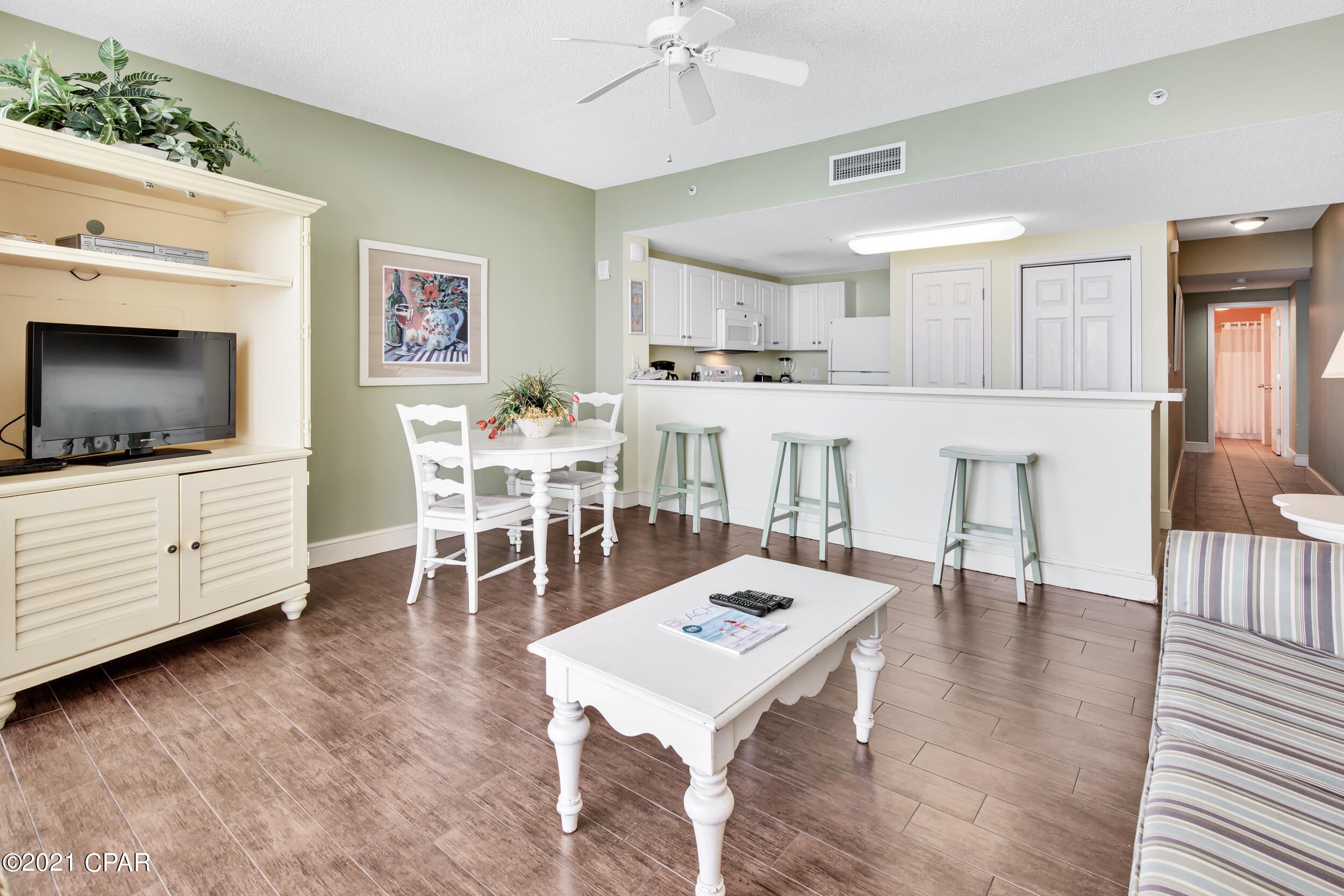 Majestic Beach Tower I - Residential