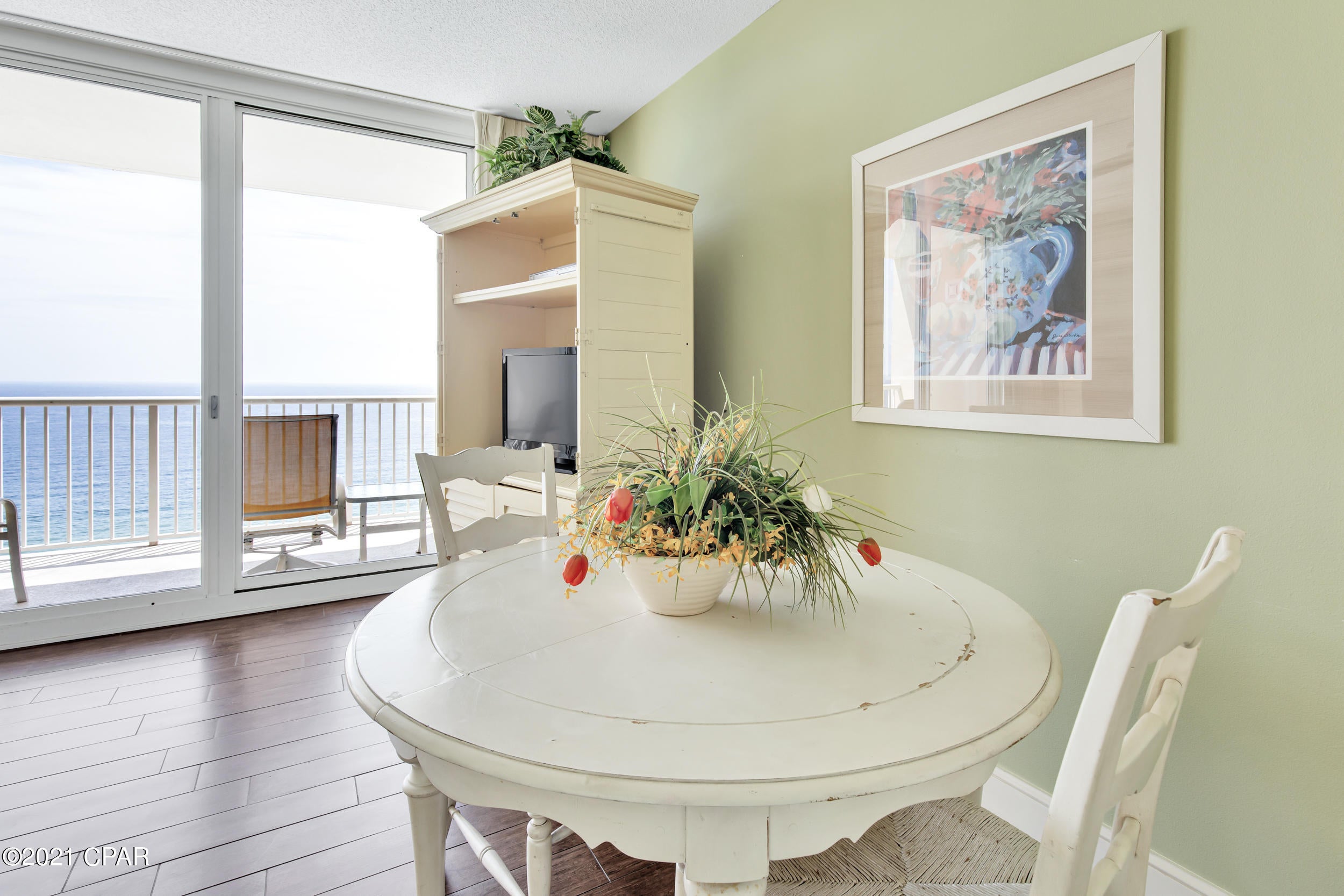 Majestic Beach Tower I - Residential