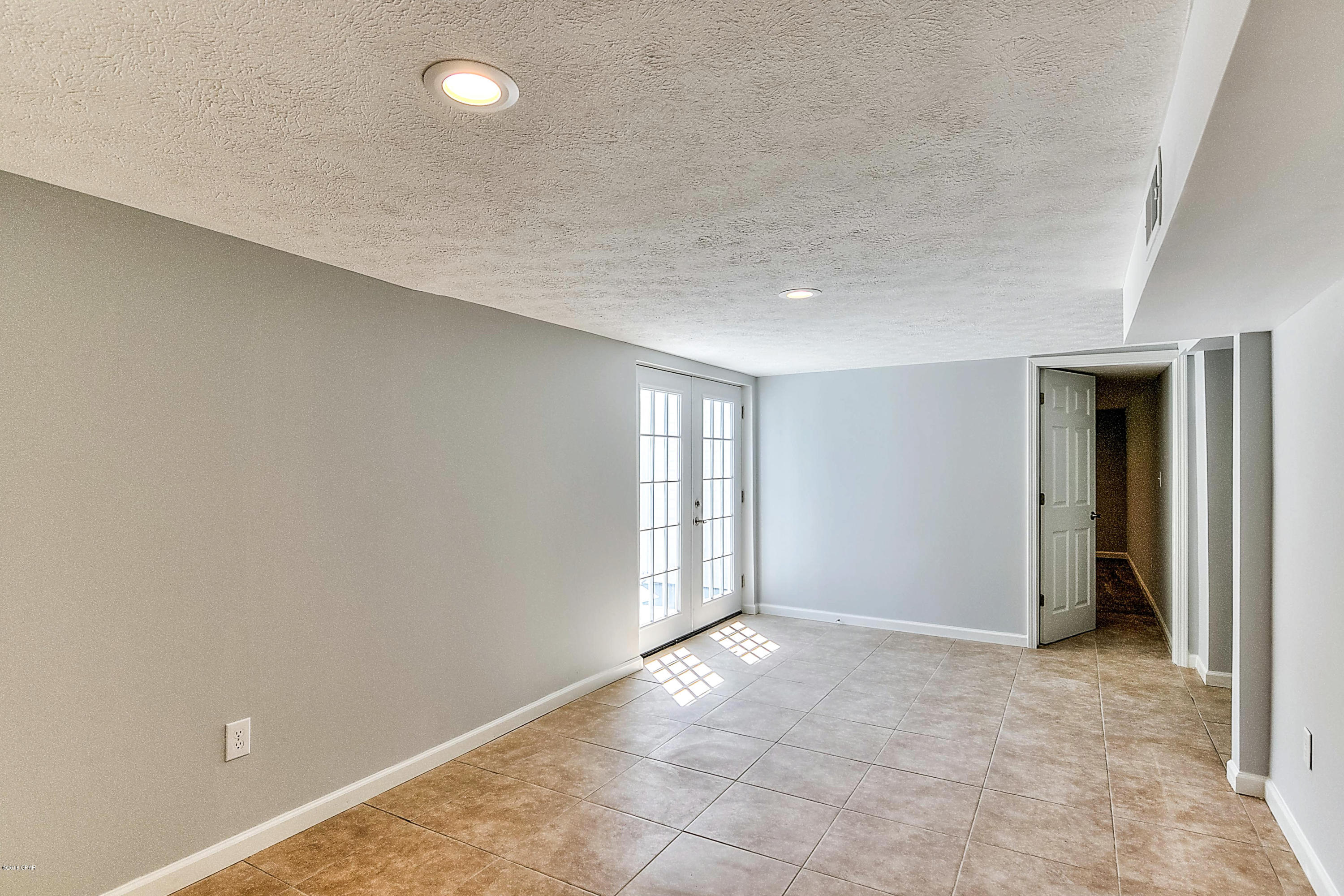 Hentz 1st Add Unit A - Residential