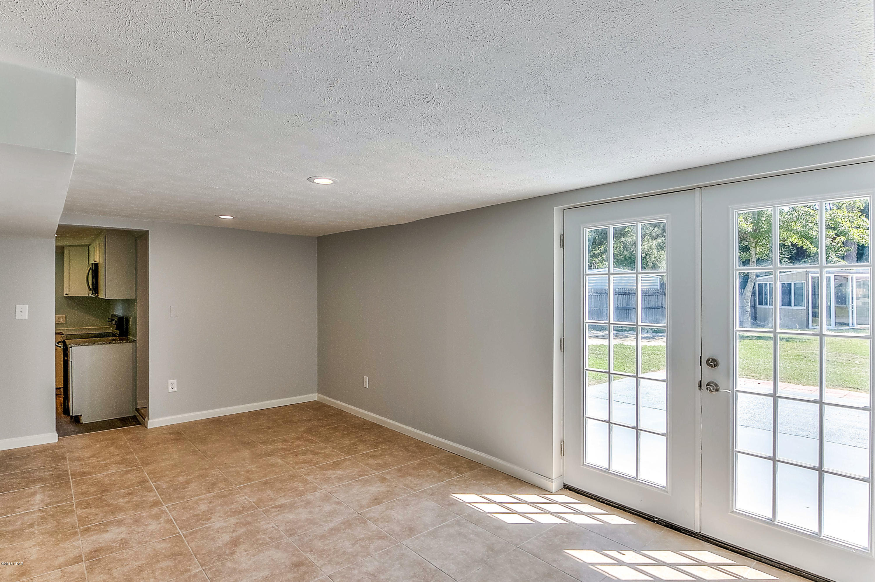 Hentz 1st Add Unit A - Residential