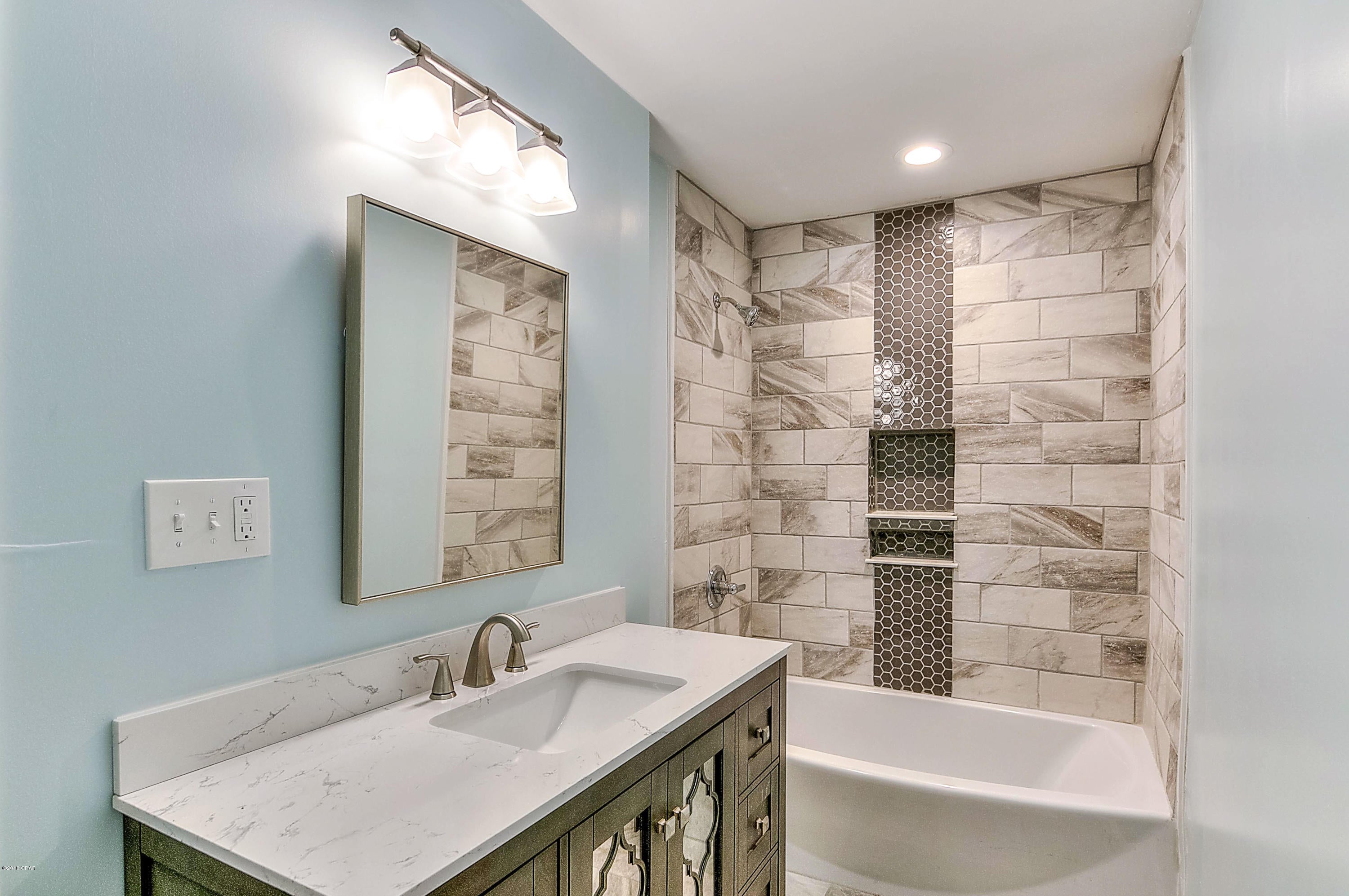 Hentz 1st Add Unit A - Residential