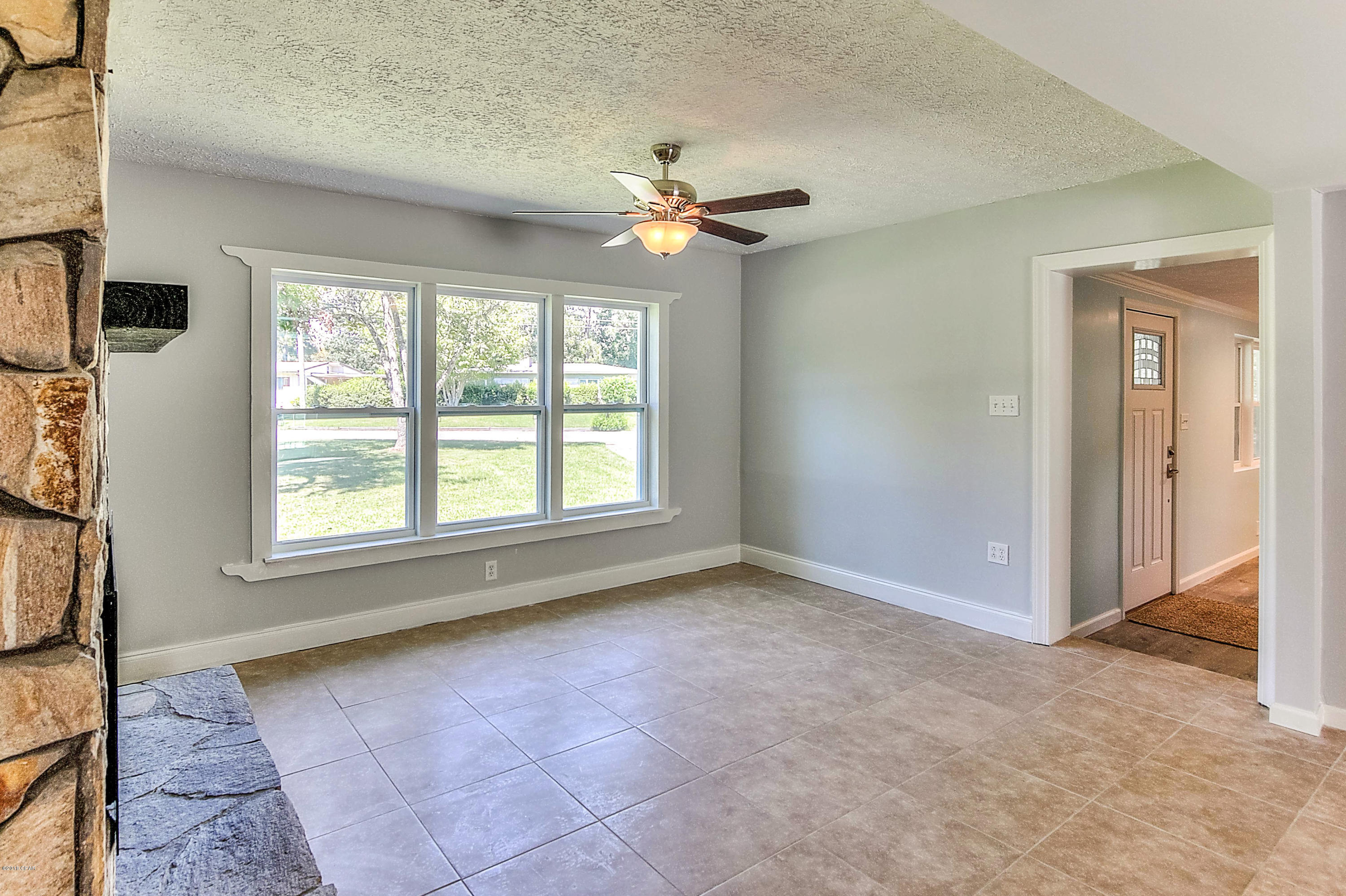 Hentz 1st Add Unit A - Residential