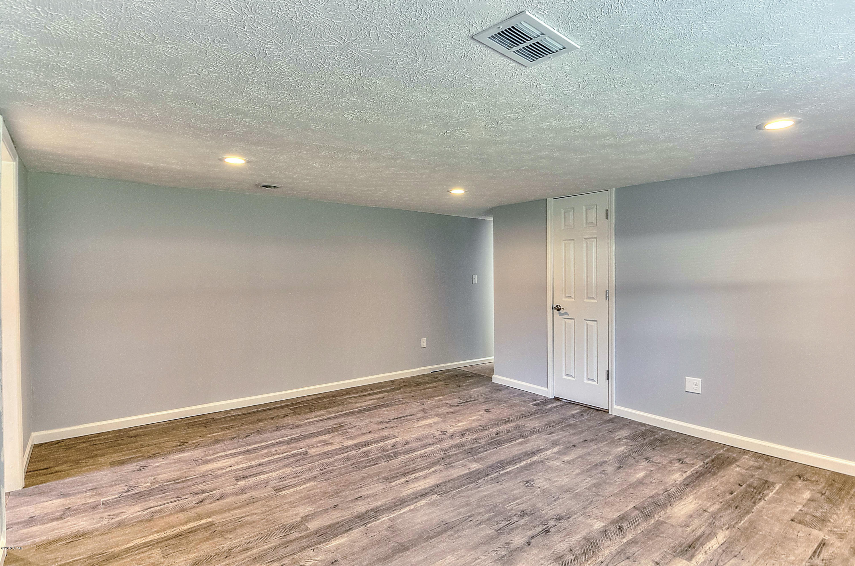 Hentz 1st Add Unit A - Residential