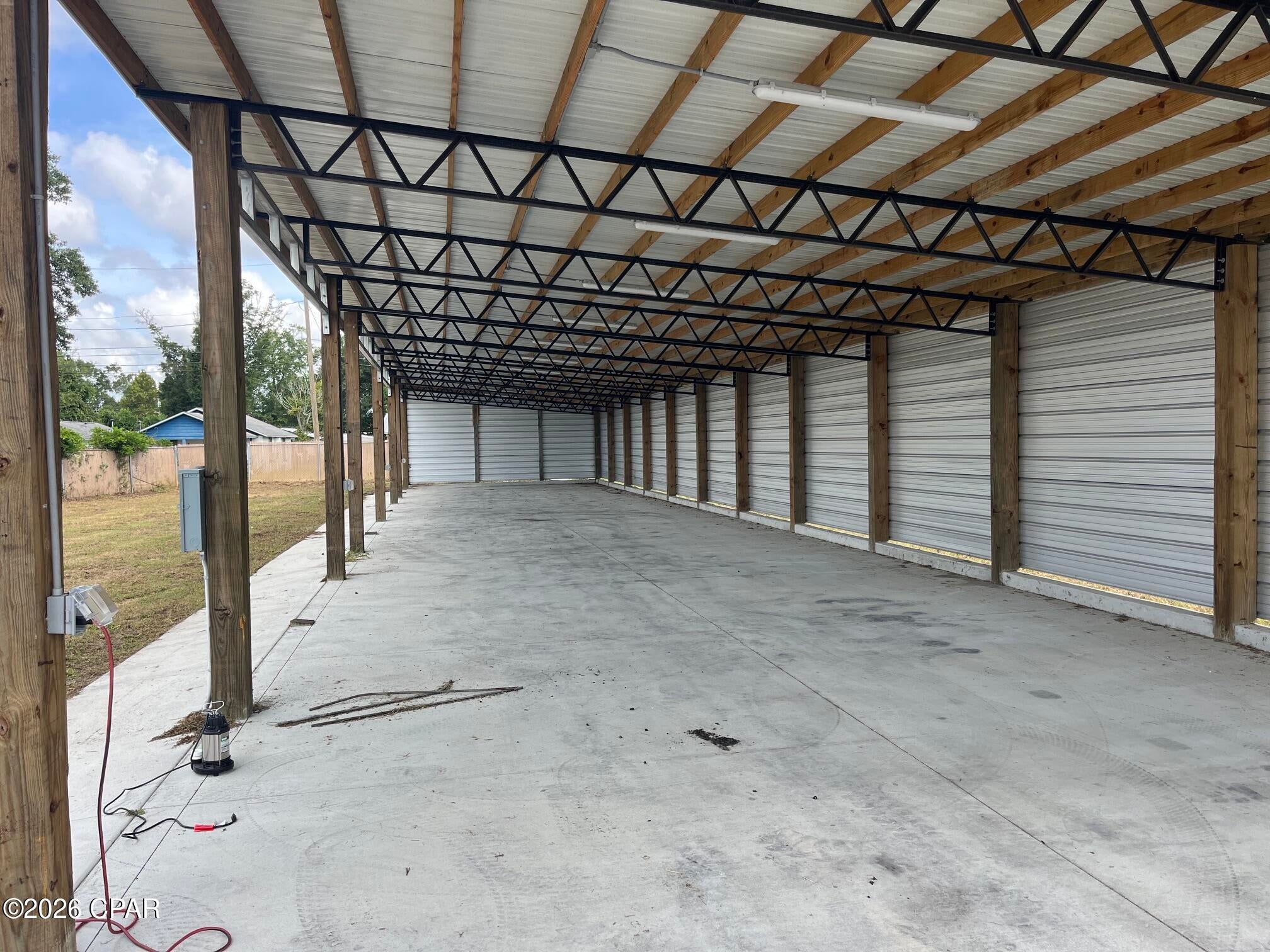 [No Recorded Subdiv] - Commercial Lease