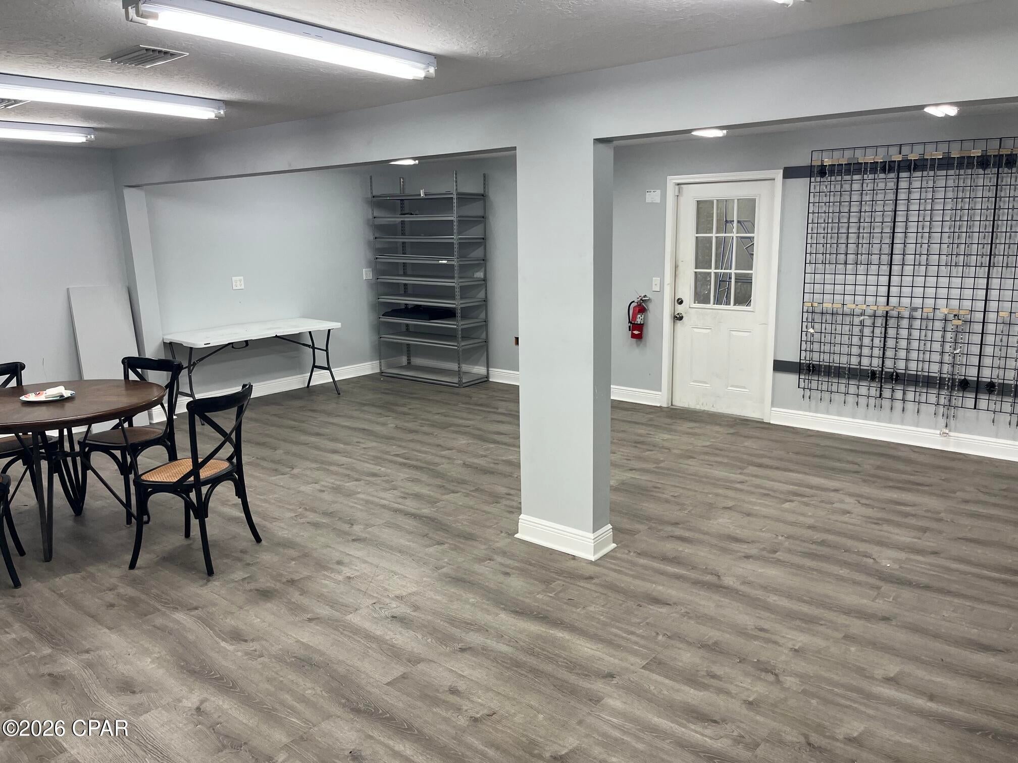 [No Recorded Subdiv] - Commercial Lease