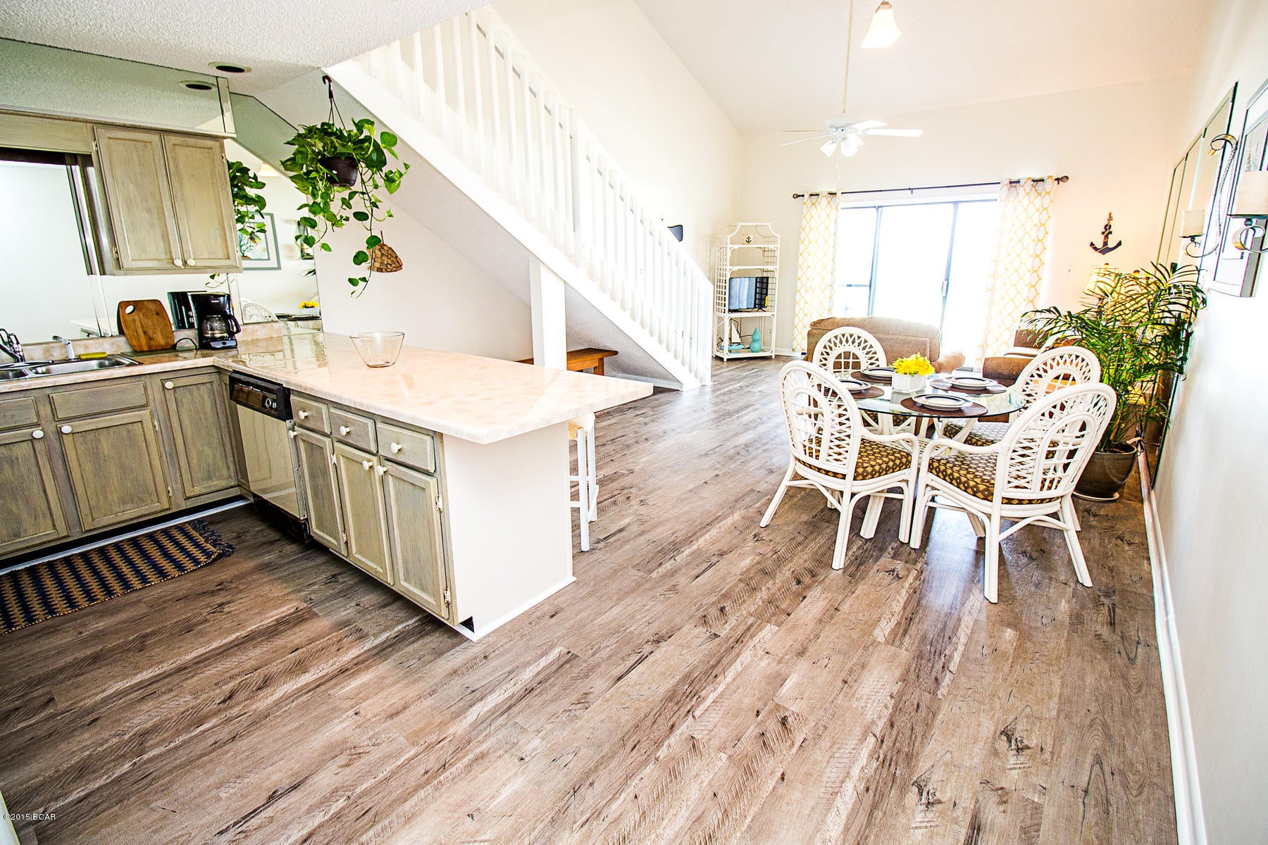 Emerald Shores Condo - Residential