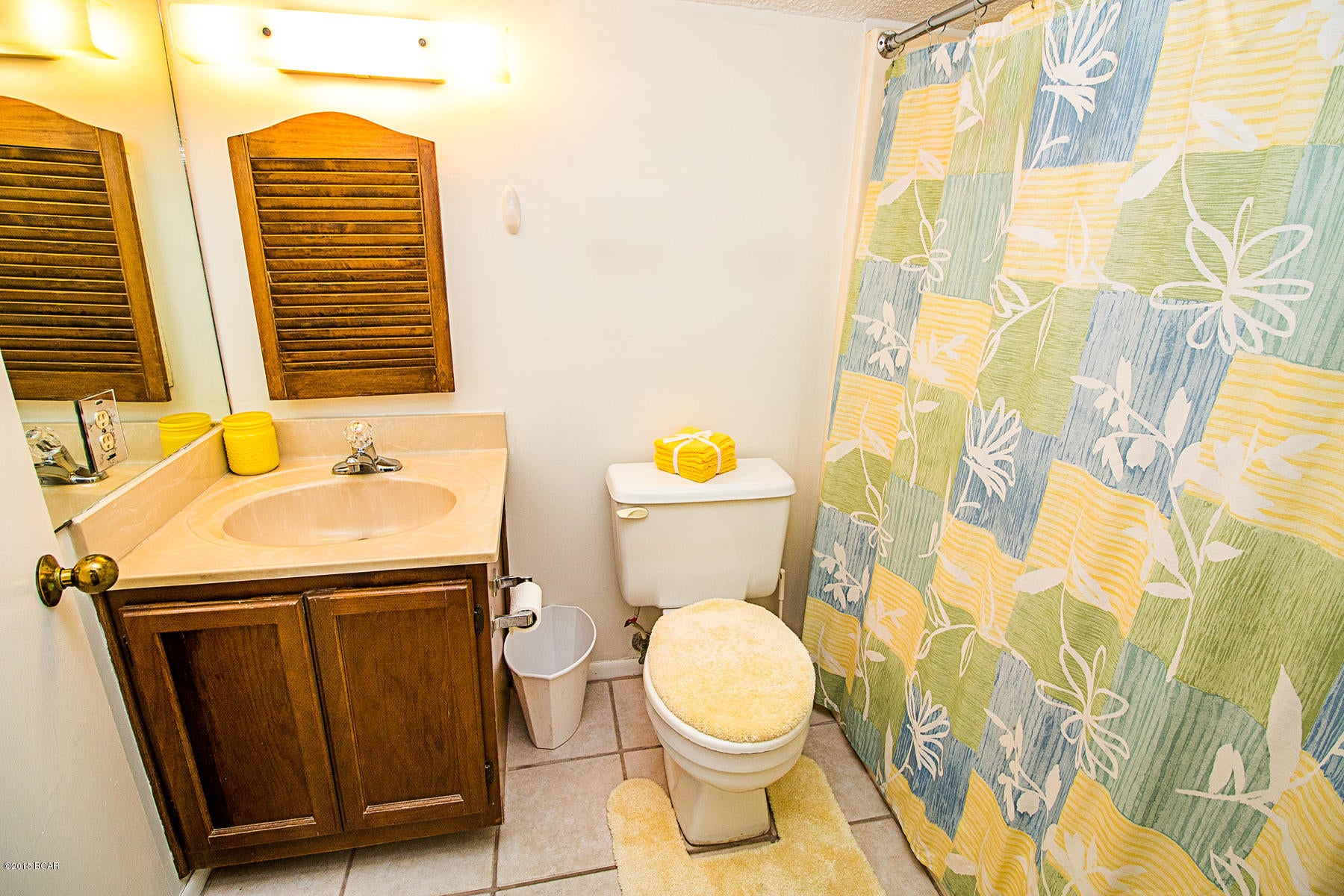 Emerald Shores Condo - Residential