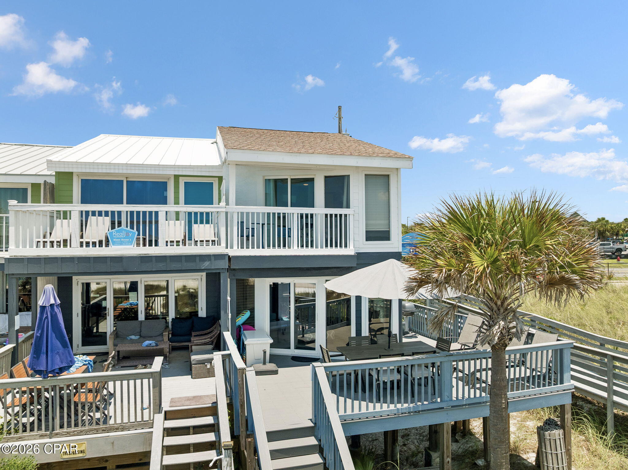 Blue Surf Townhouses - Residential