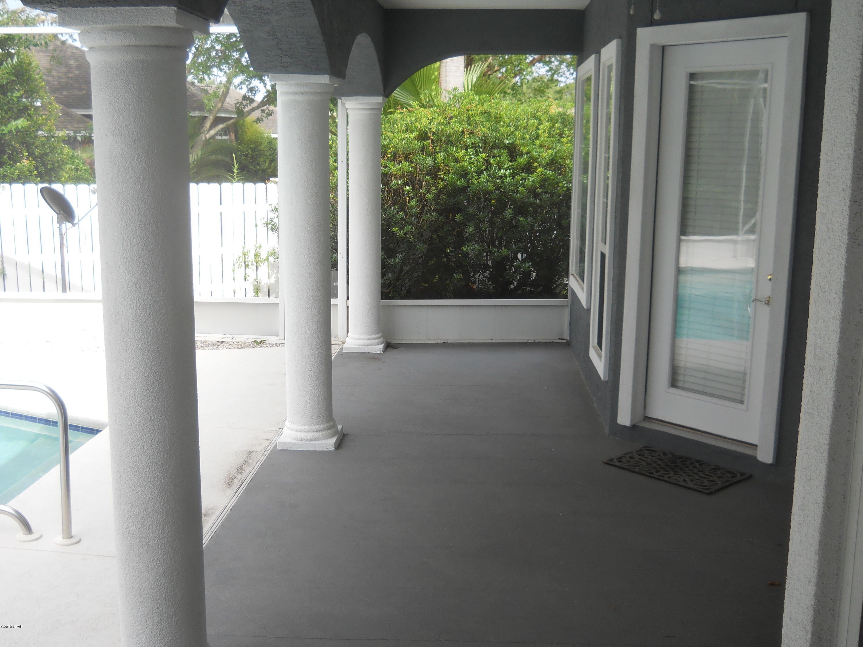 Dolphin Bay Ph I - Residential
