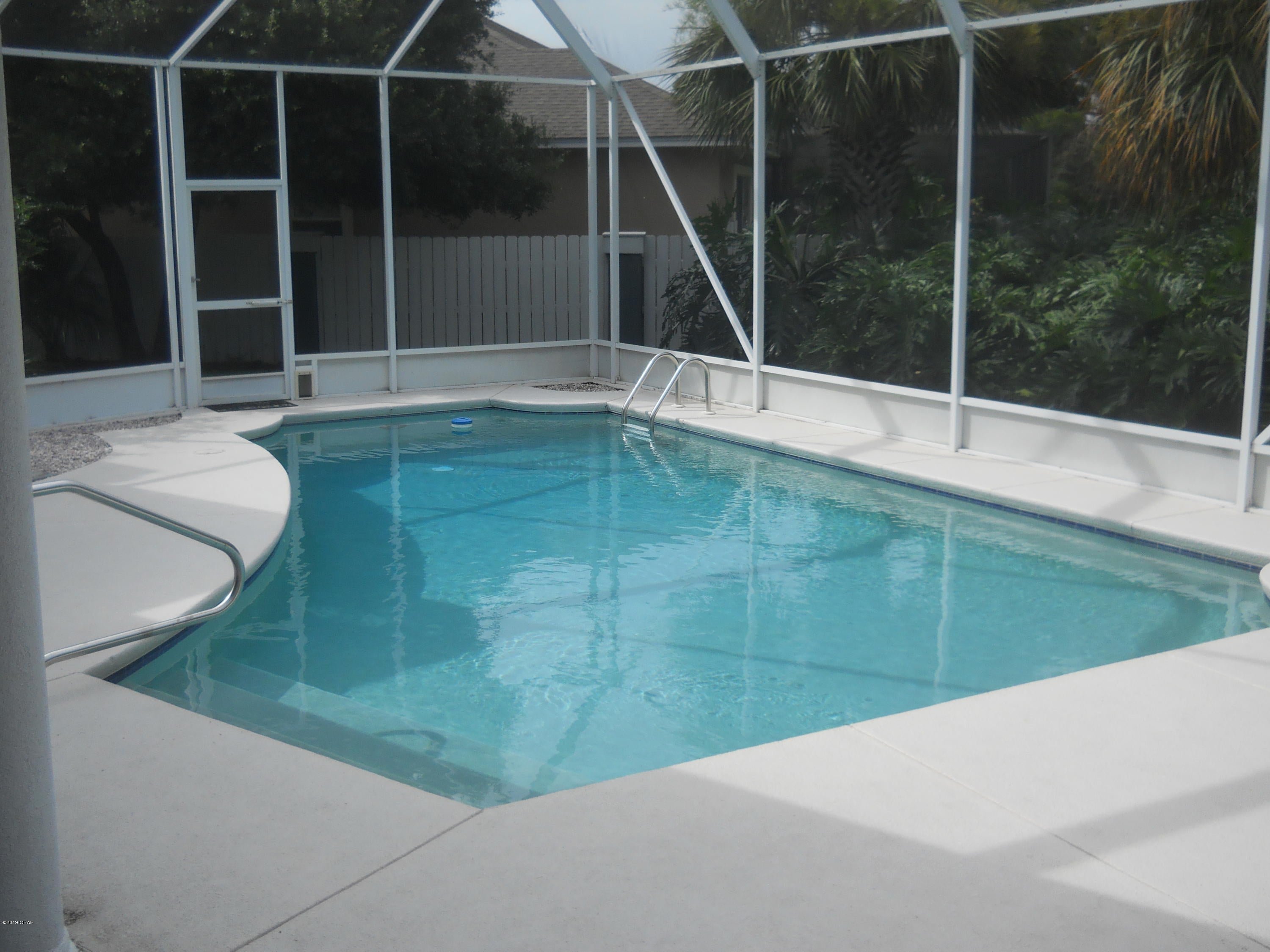 Dolphin Bay Ph I - Residential
