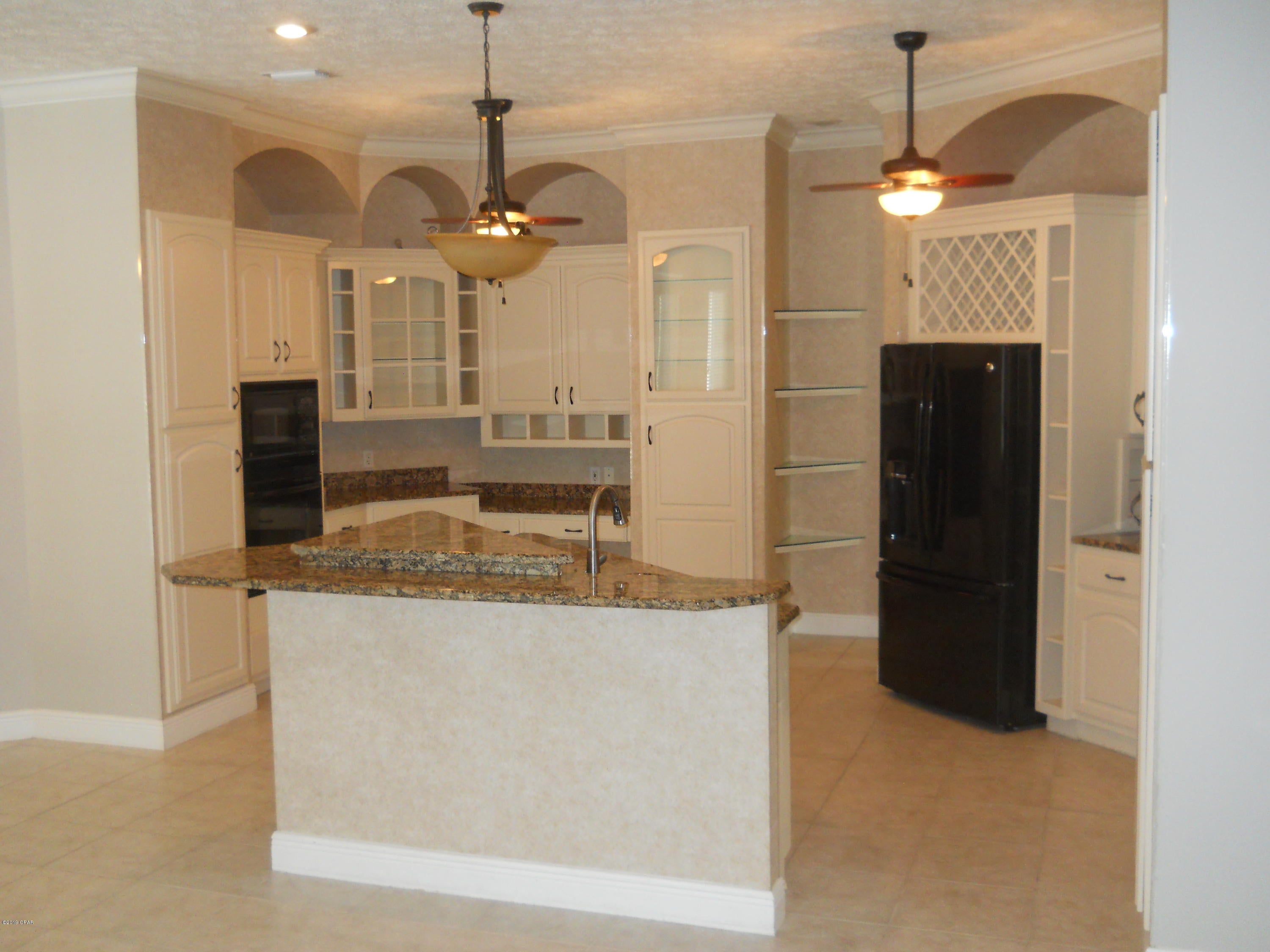 Dolphin Bay Ph I - Residential