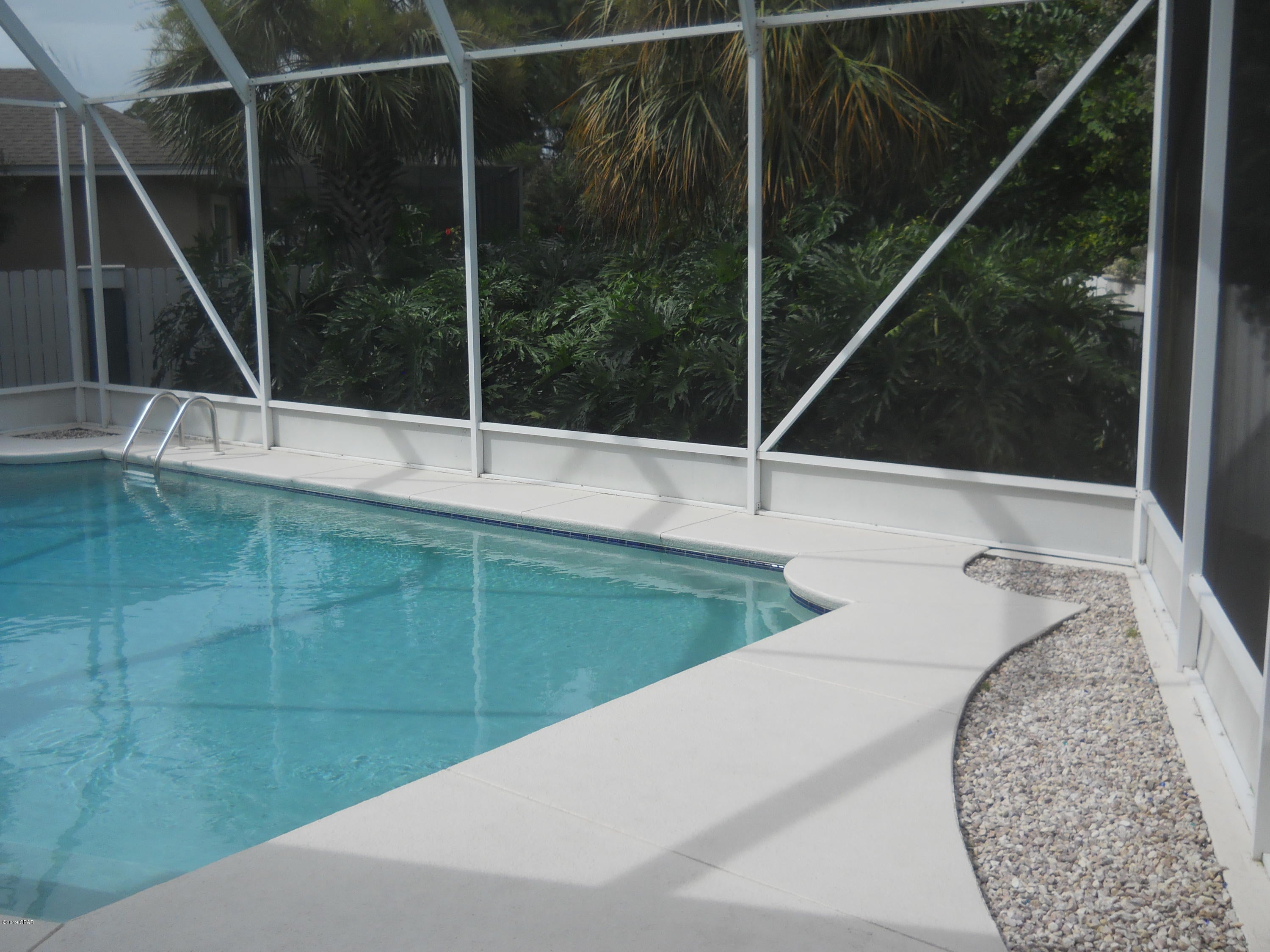 Dolphin Bay Ph I - Residential