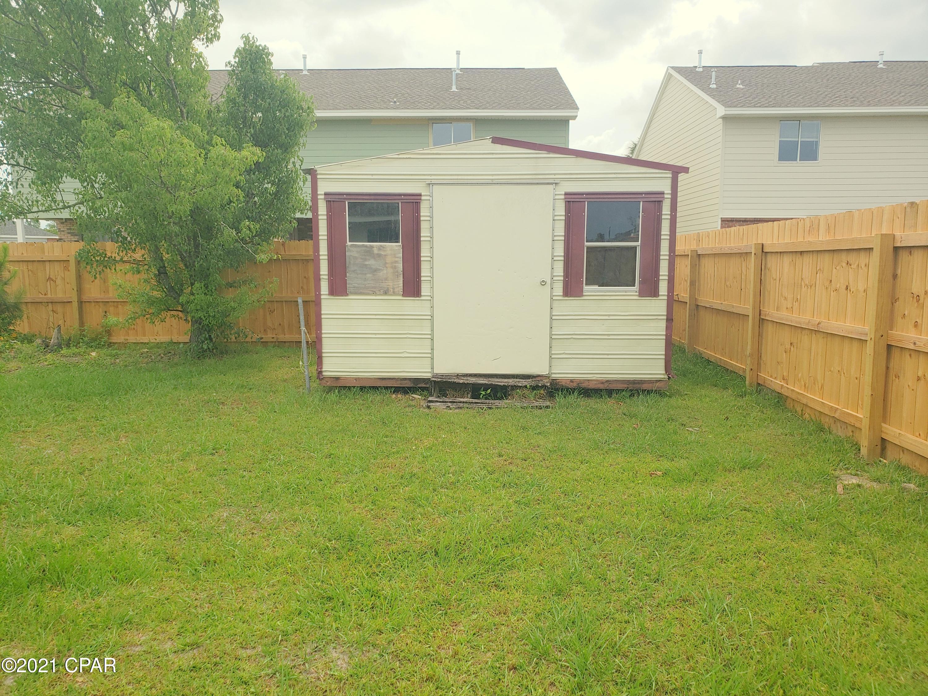 Highway 22 West Estates - Residential