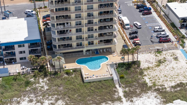 Grande Surf Club Condo - Residential