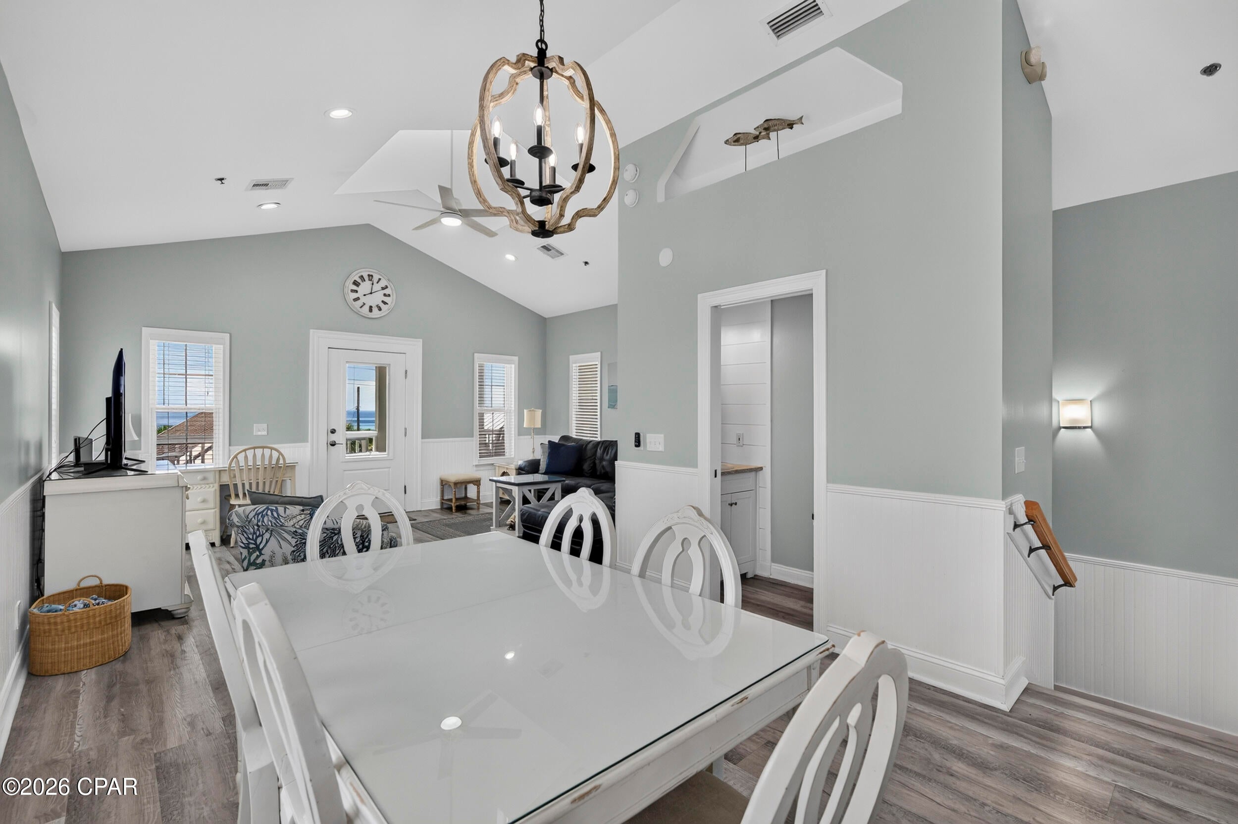 Summer Towne Cottage Condo Ph II - Residential