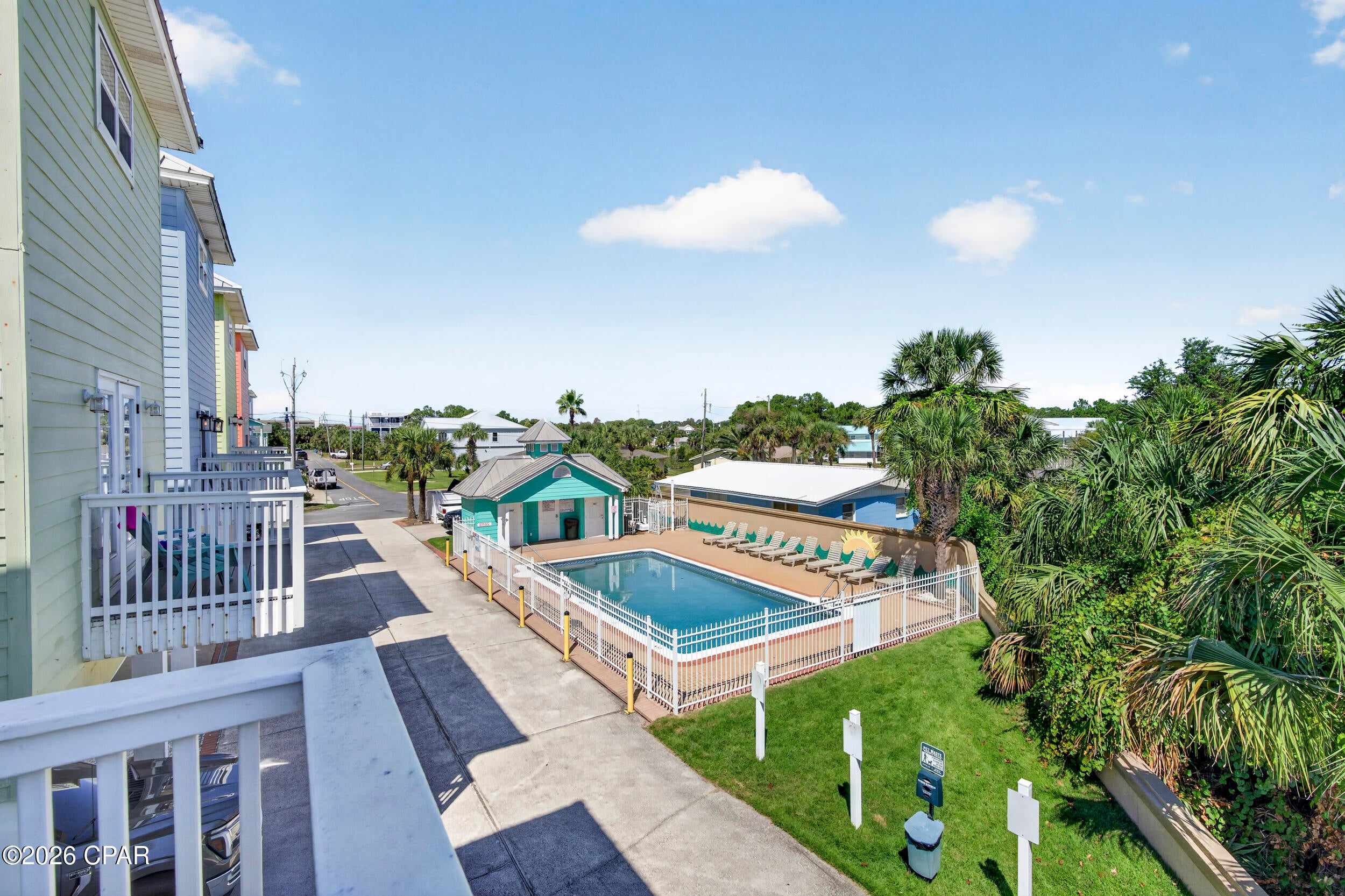 Summer Towne Cottage Condo Ph II - Residential