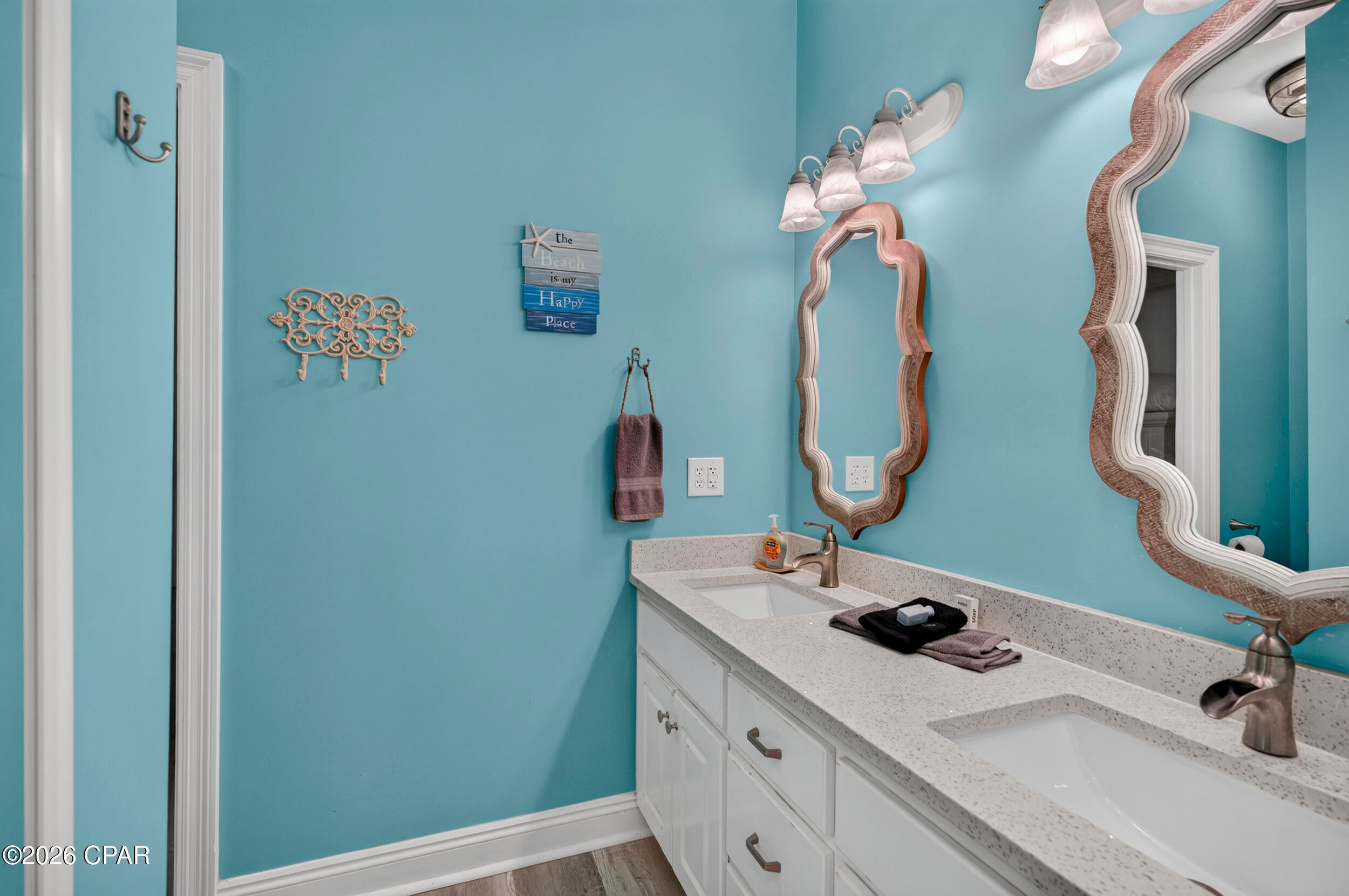 Summer Towne Cottage Condo Ph II - Residential