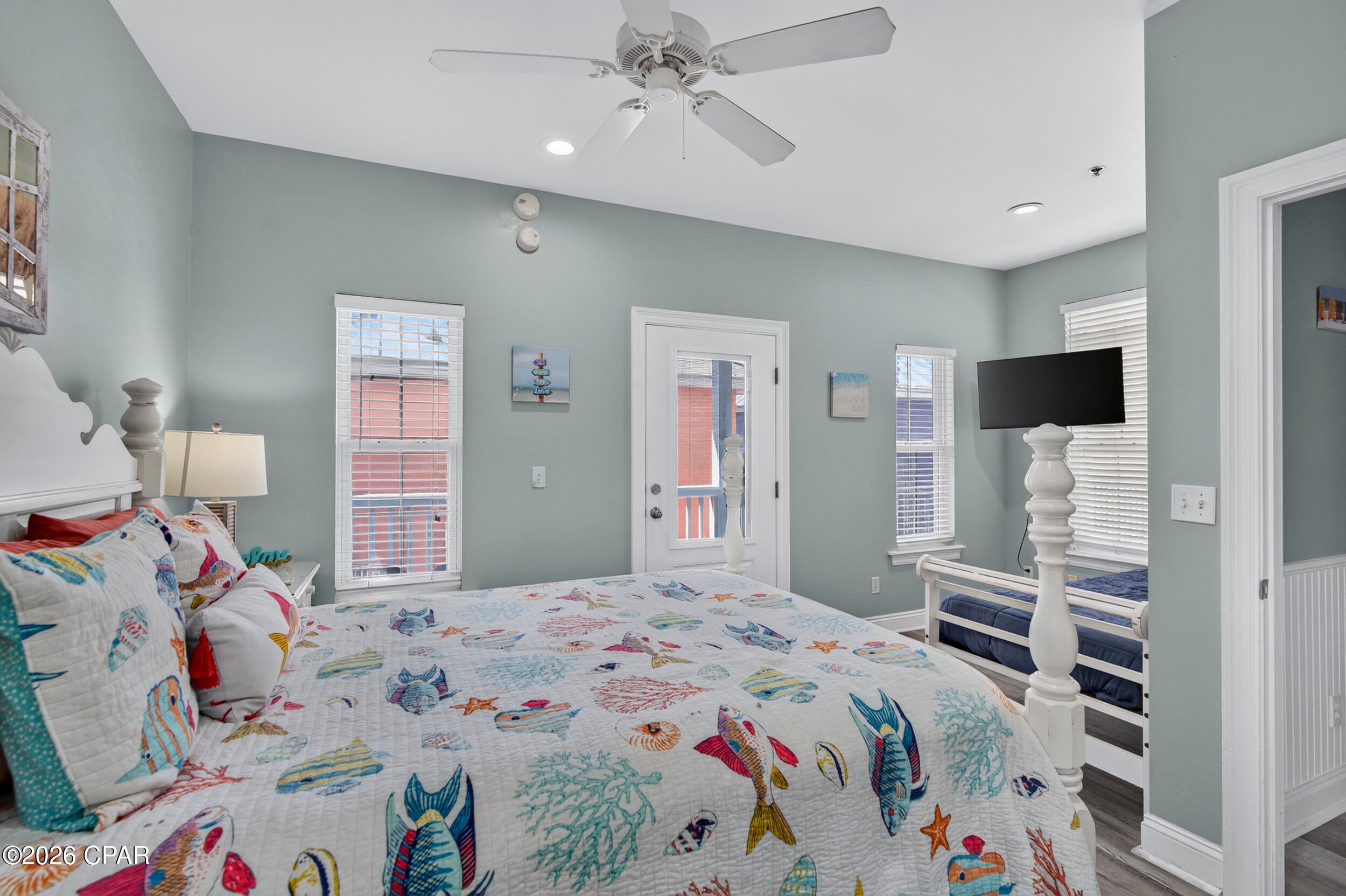 Summer Towne Cottage Condo Ph II - Residential