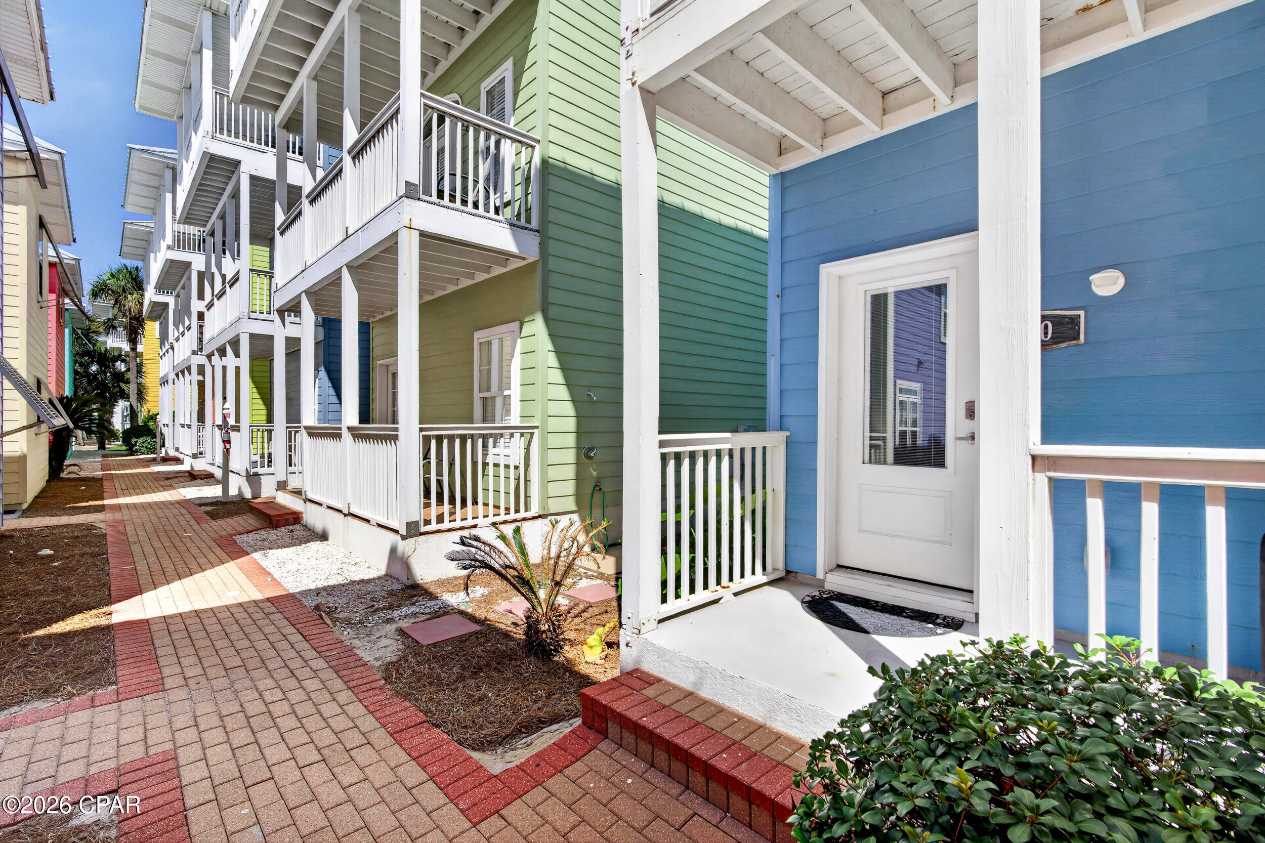 Summer Towne Cottage Condo Ph II - Residential