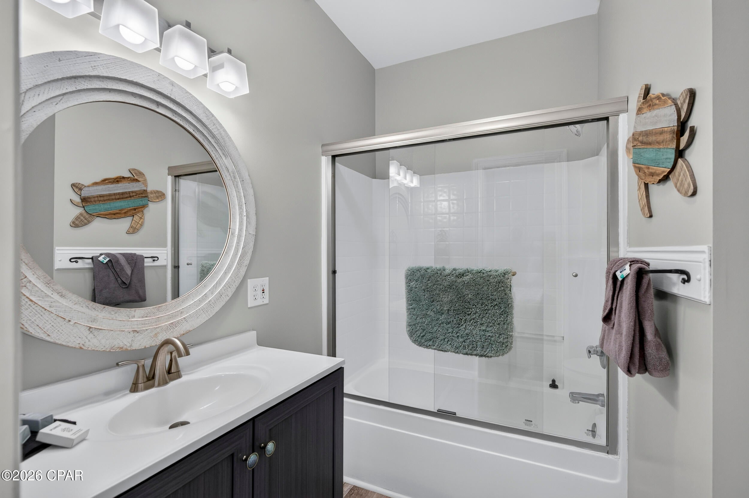 Summer Towne Cottage Condo Ph II - Residential