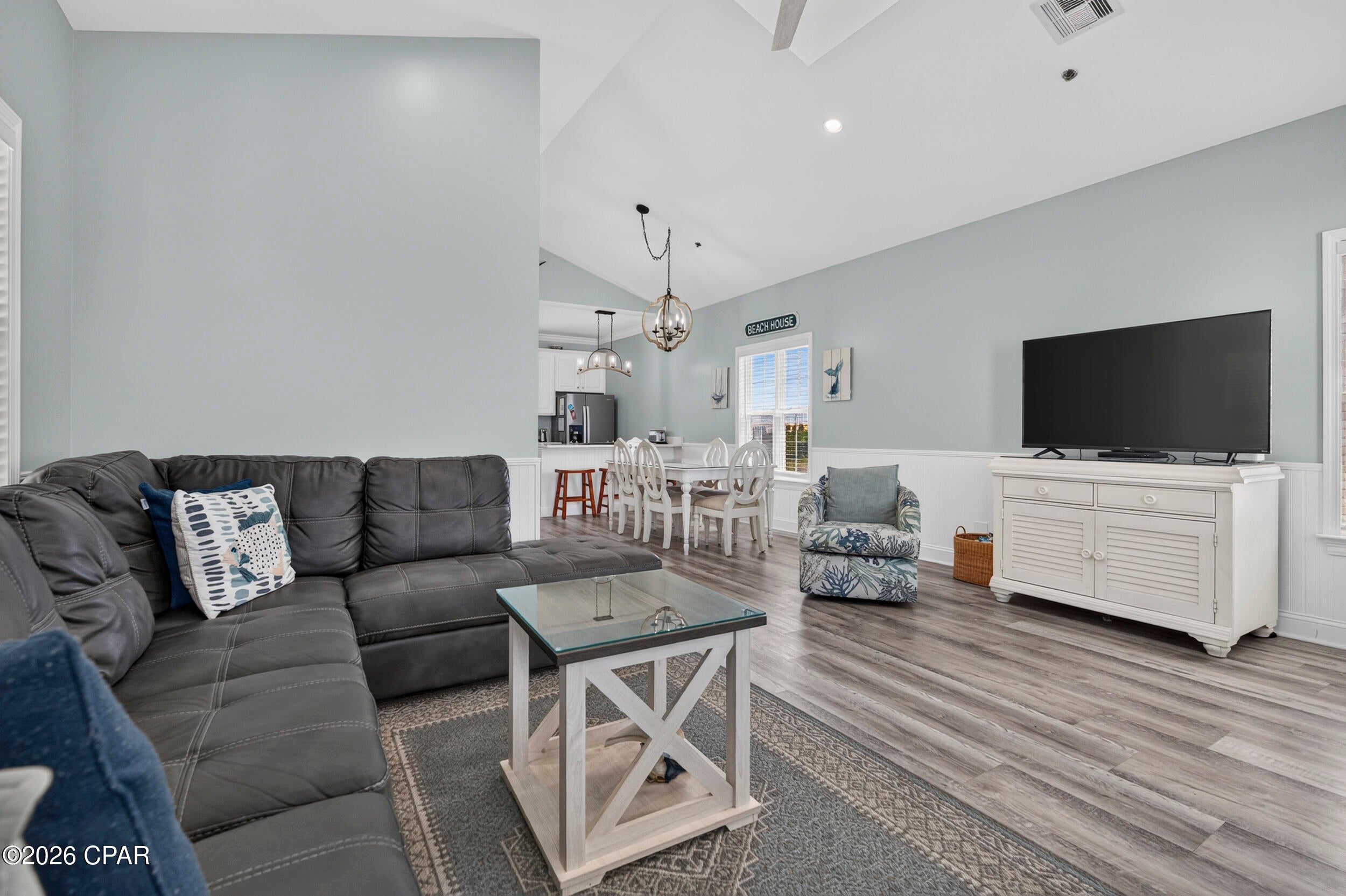 Summer Towne Cottage Condo Ph II - Residential