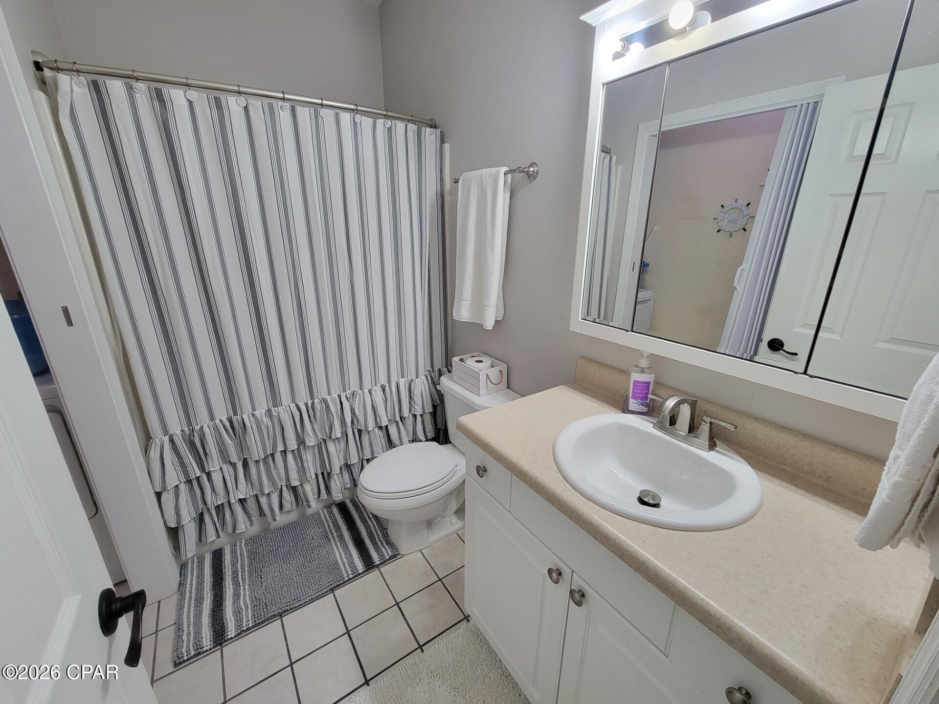 Grand Lagoon Villa - Residential