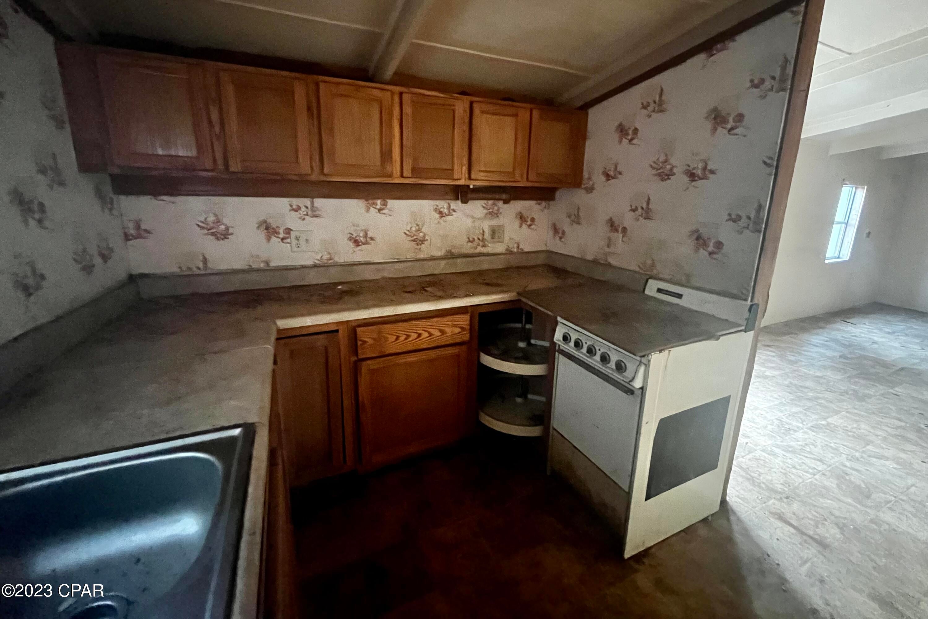 [No Recorded Subdiv] - Land
