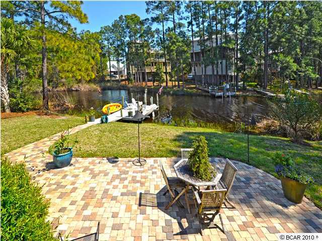Lakewood Point Estate - Residential