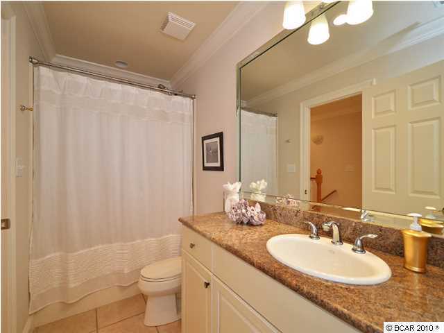 Lakewood Point Estate - Residential