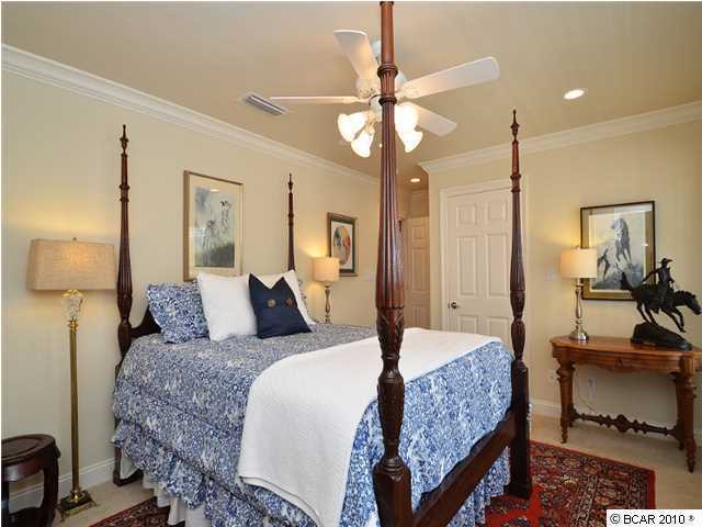 Lakewood Point Estate - Residential