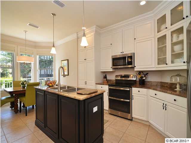 Lakewood Point Estate - Residential