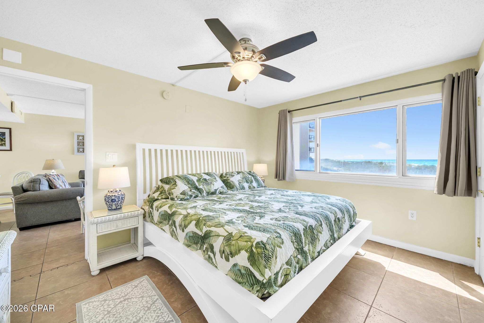 Pinnacle Port - Residential