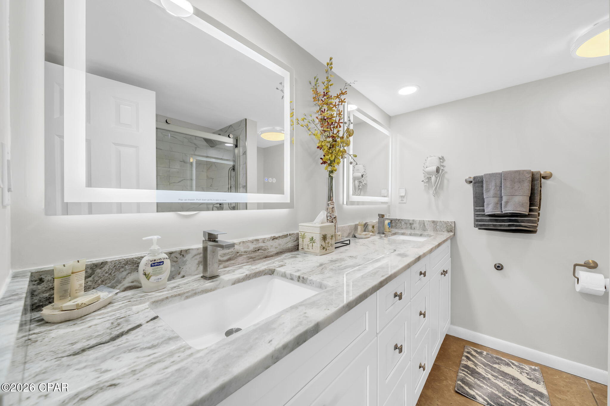Pinnacle Port - Residential