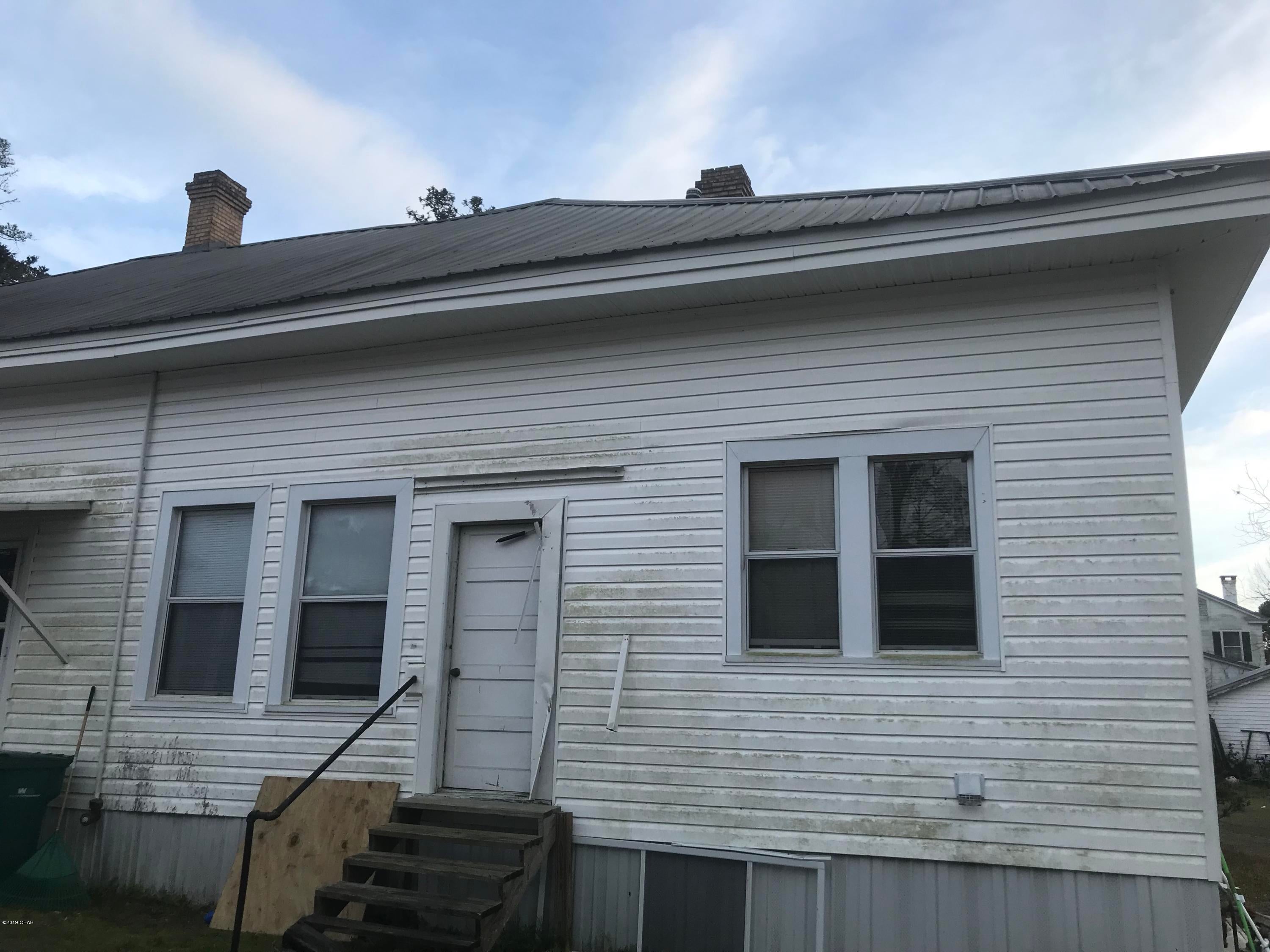 Arnold's Place - Residential