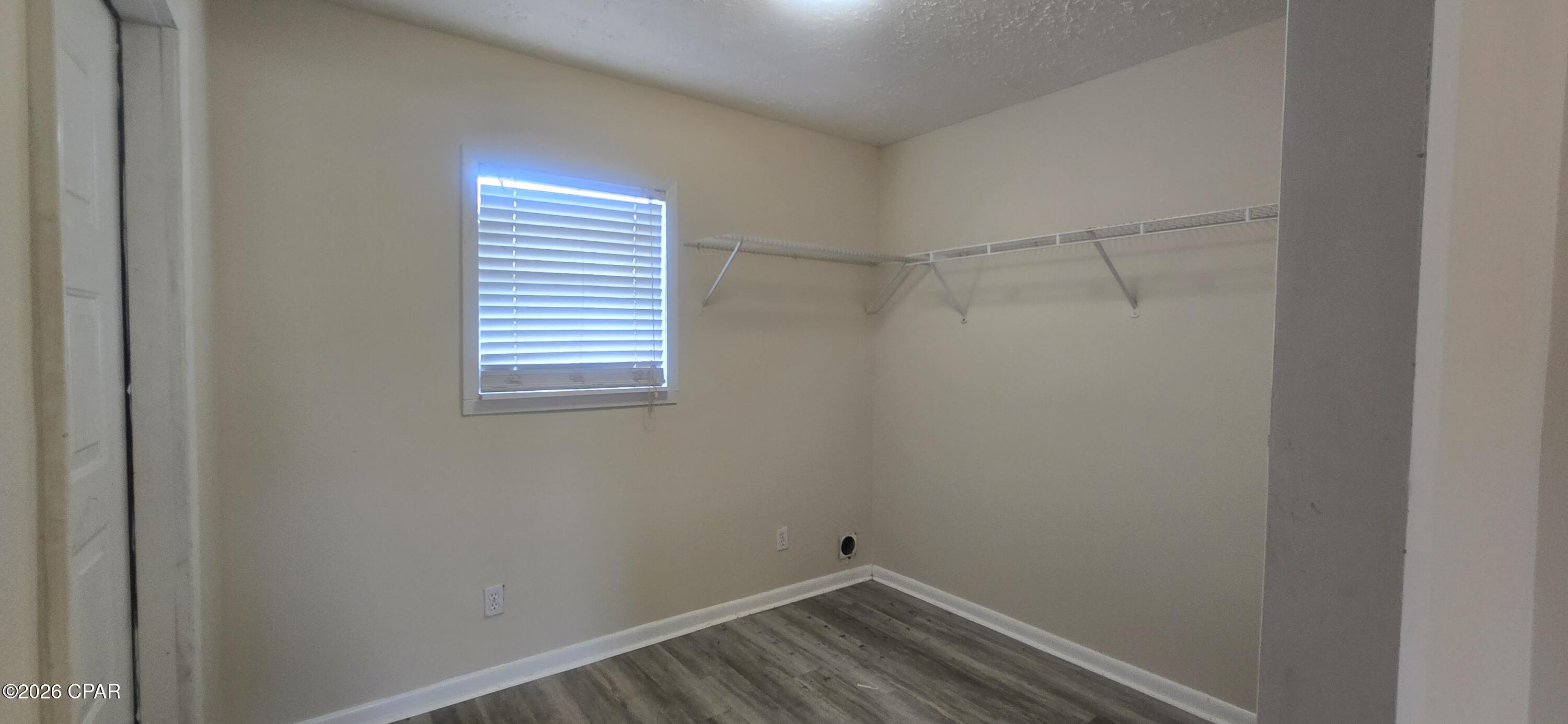 Venetian Villa 3rd Add - Residential Lease