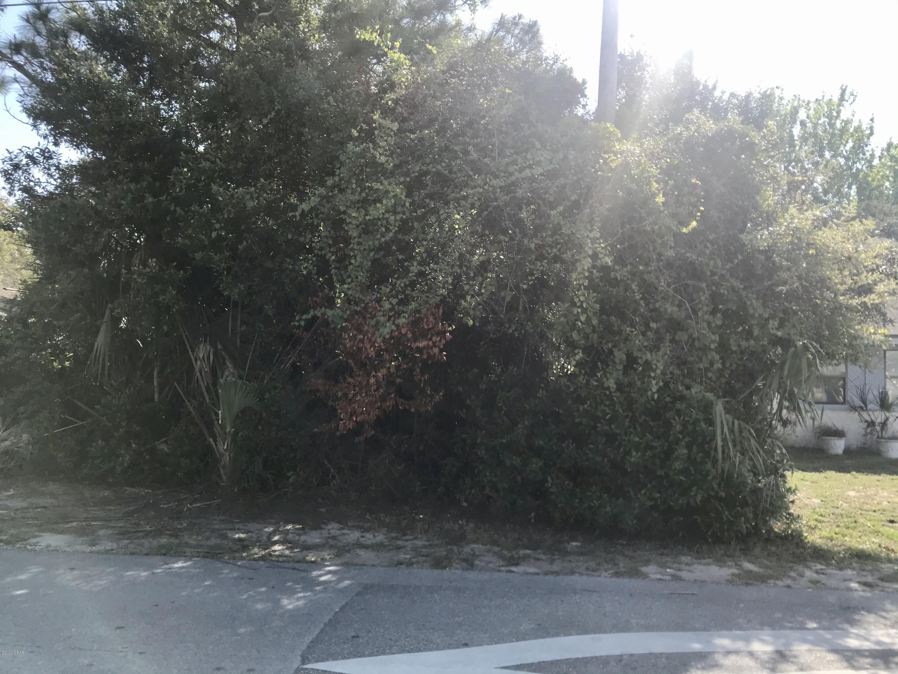 [No Recorded Subdiv] - Land