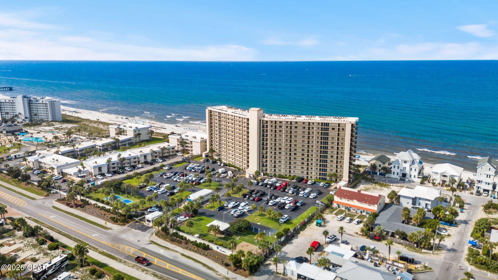 The Commodore - Residential