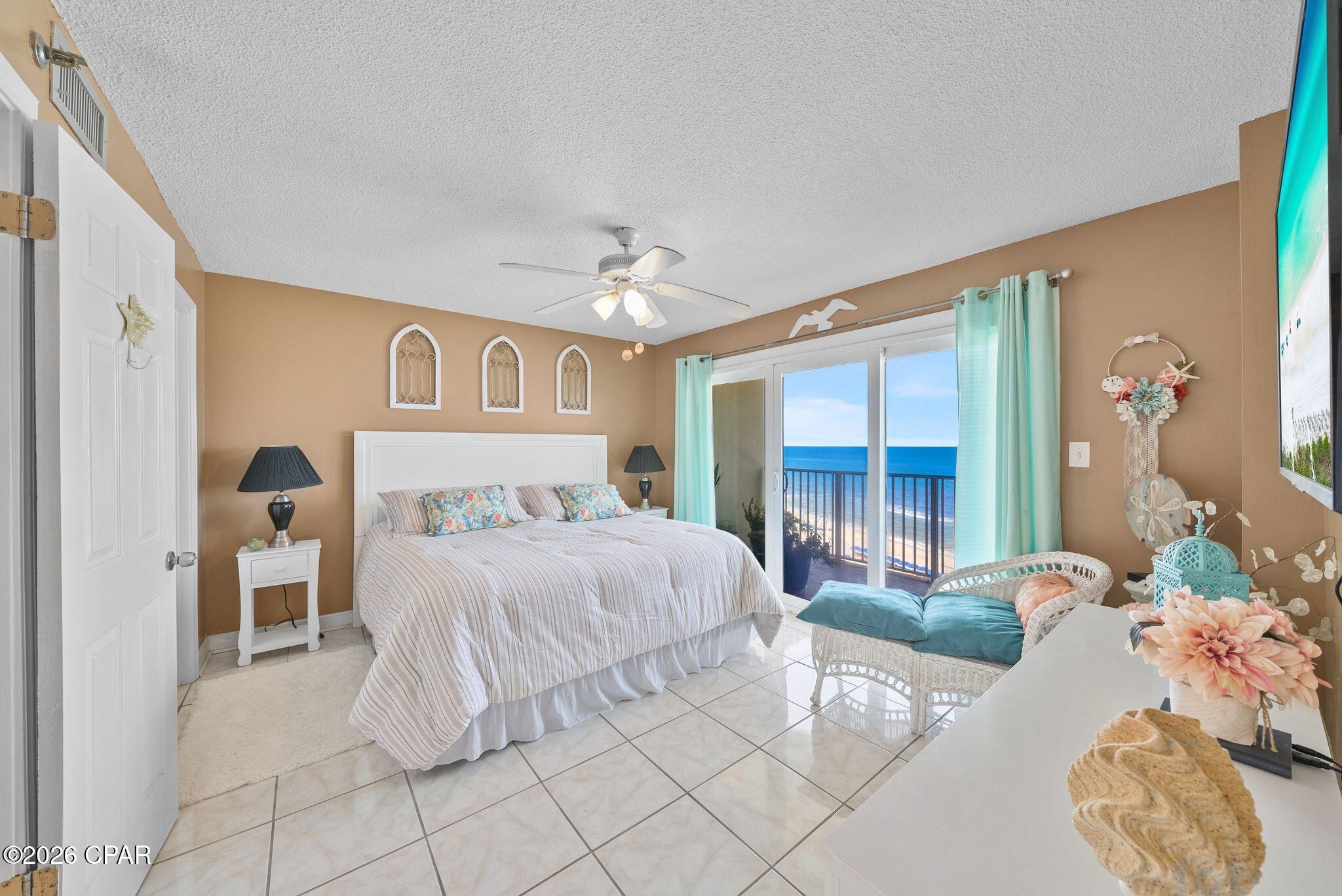 The Commodore - Residential