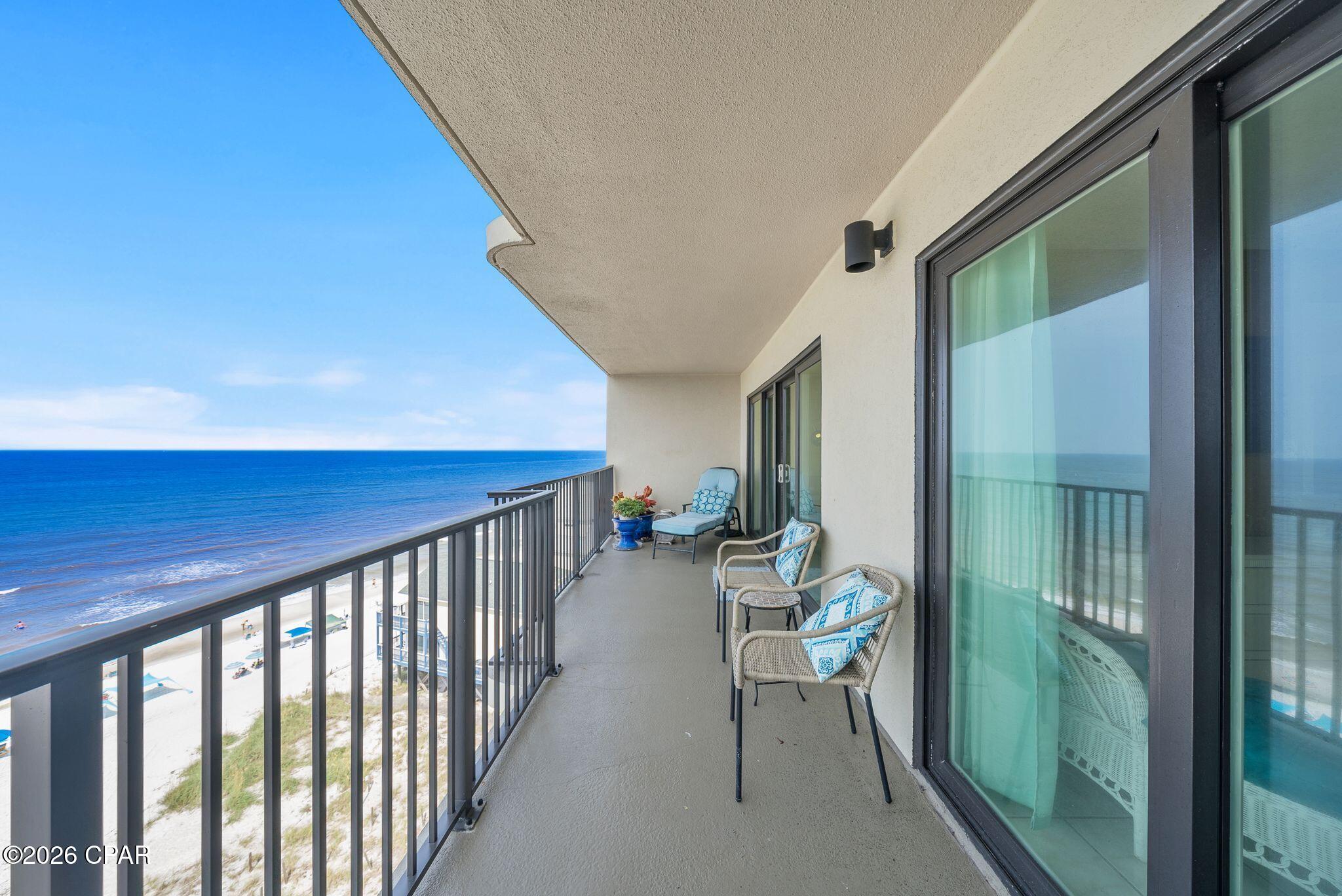 The Commodore - Residential