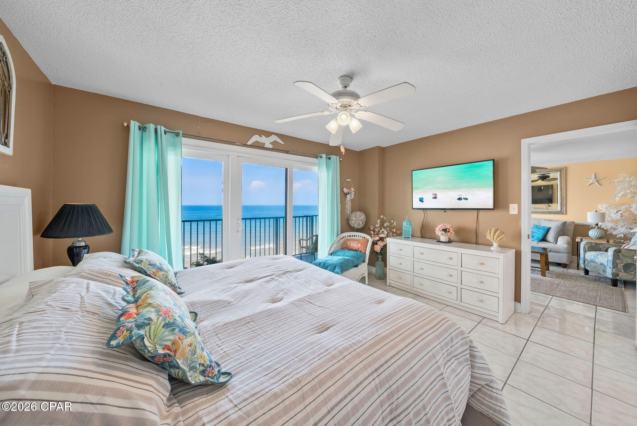The Commodore - Residential