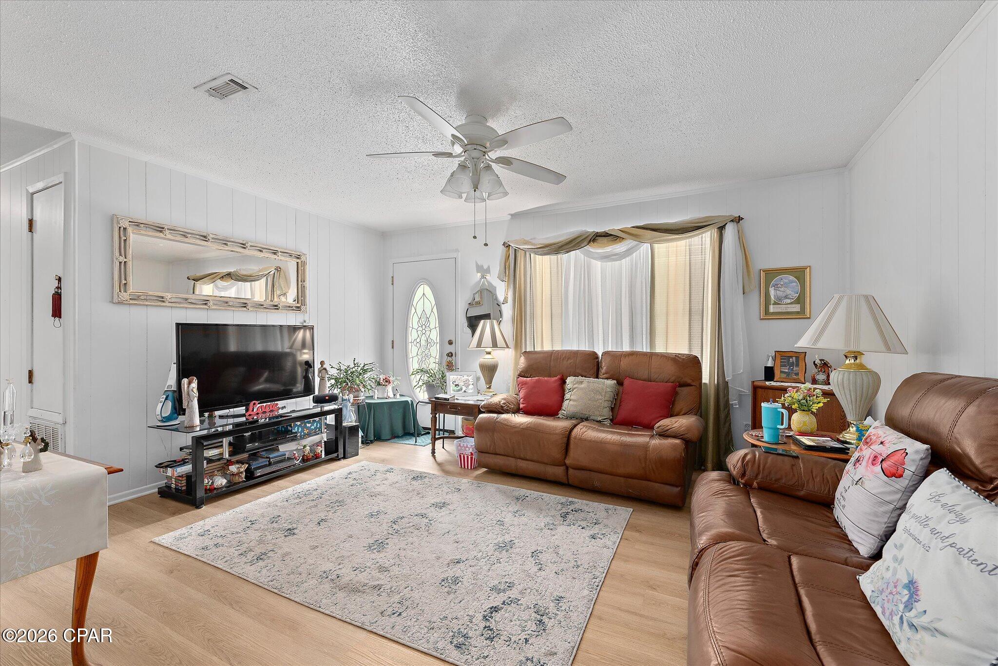 Ponce De Leon - Residential