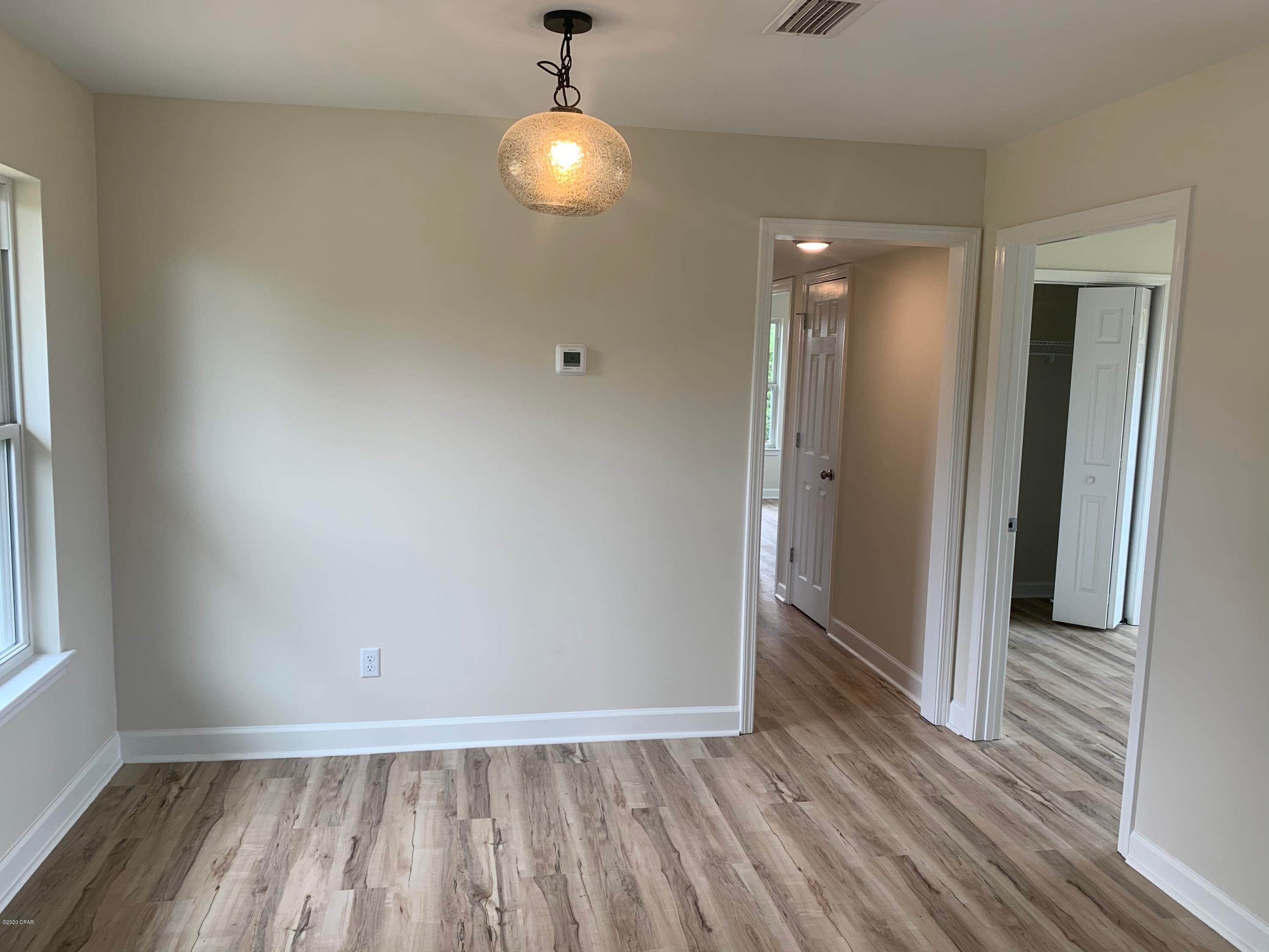 Forest Park 2nd Add - Residential Lease
