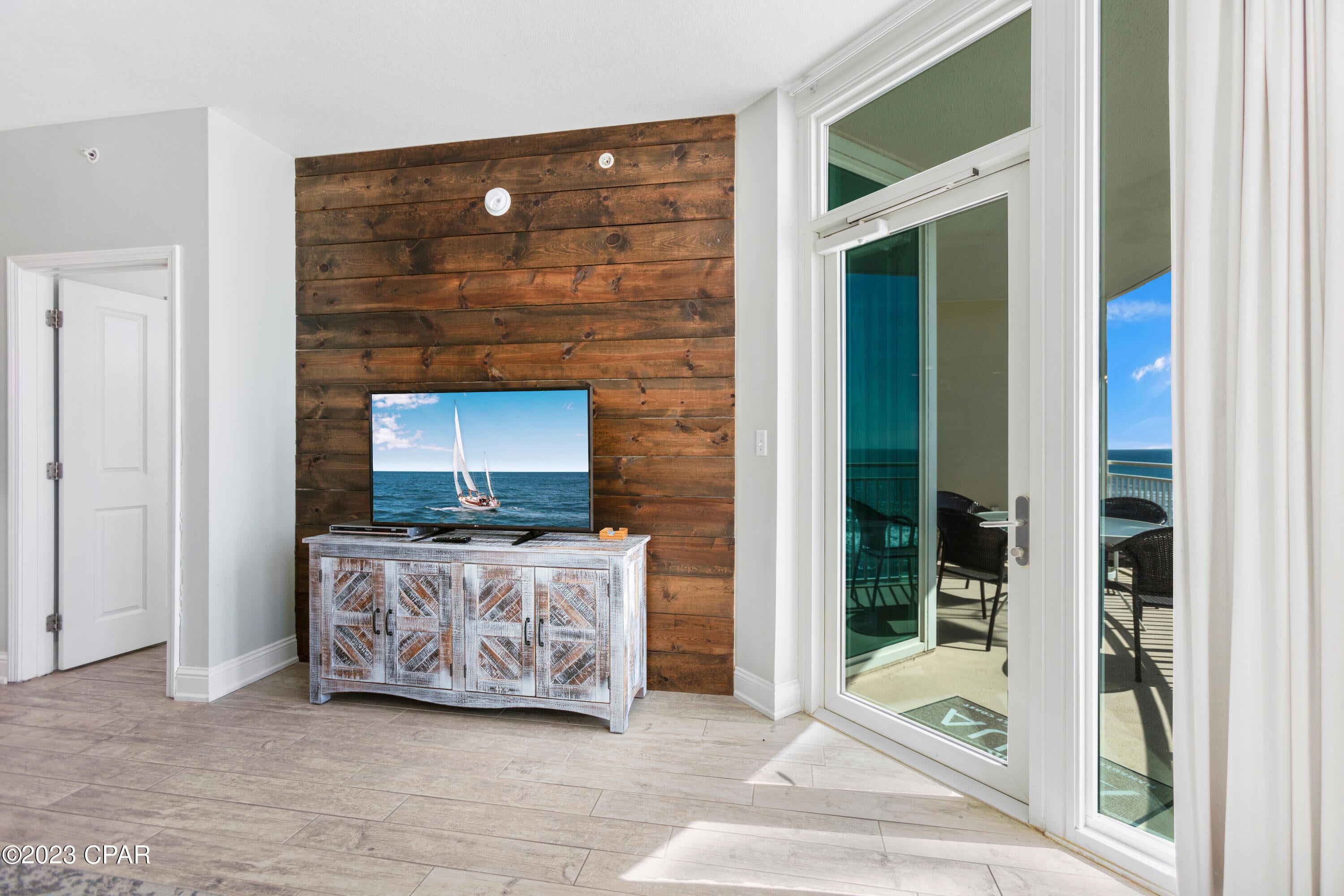 Aqua - Residential