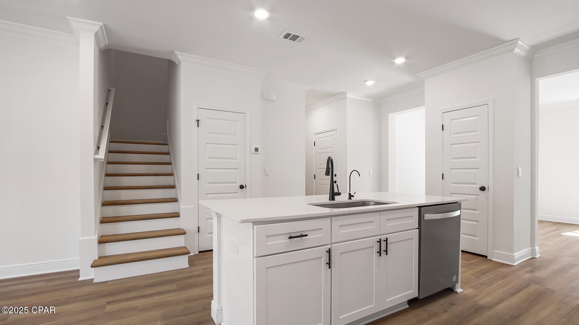 Colonial Landing - Residential