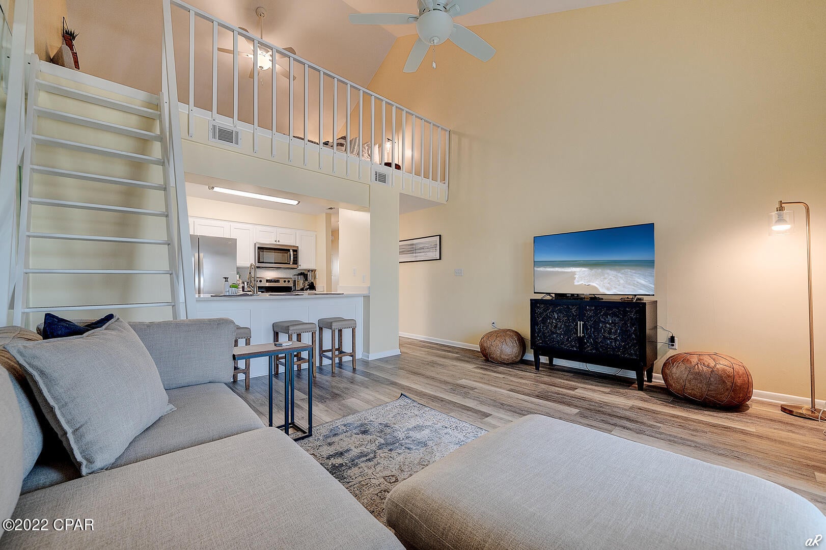 Treasure Cove Condo. - Residential Lease